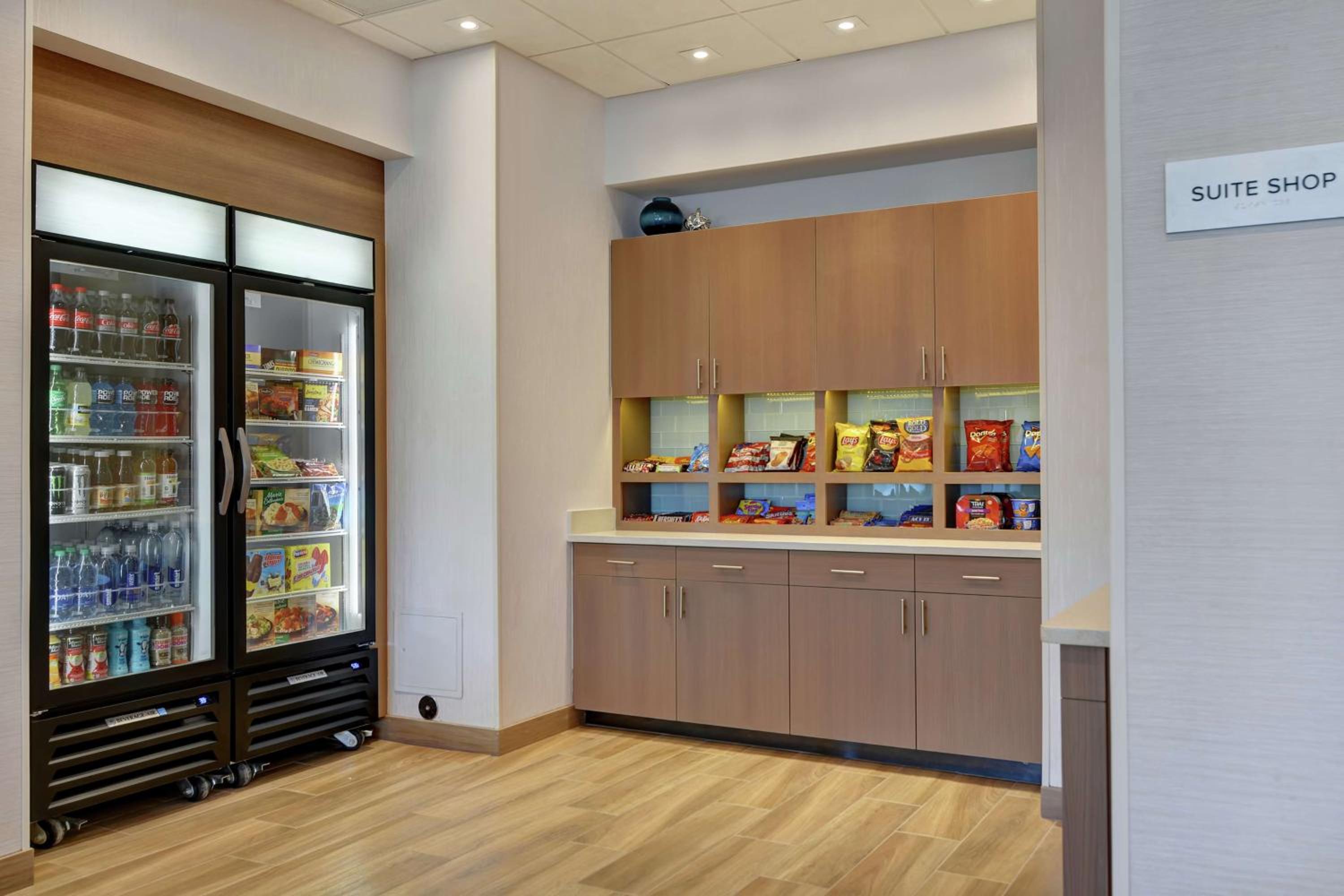 San Diego Vacations - Hampton Inn Chula Vista Eastlake - Property Image 36