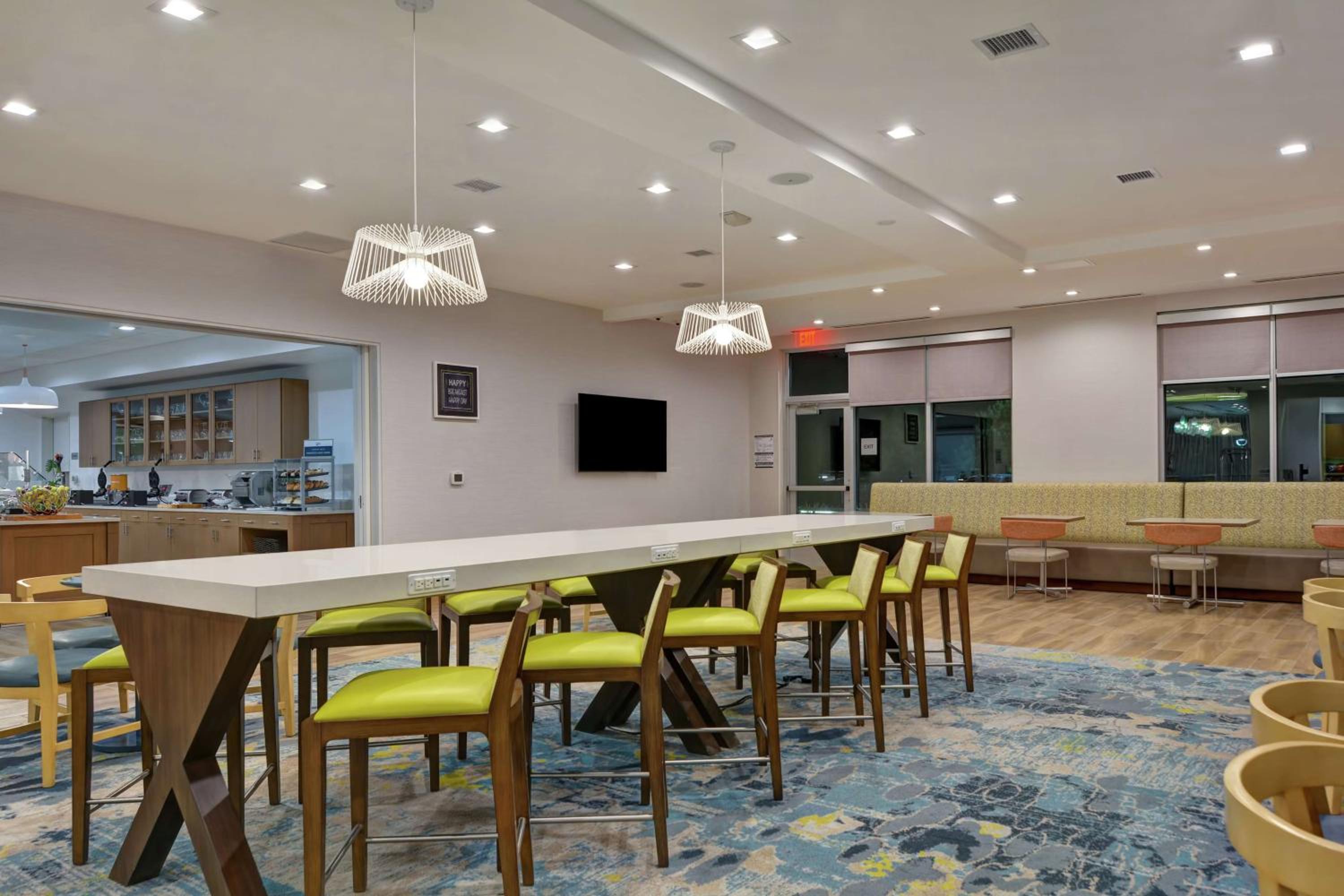 San Diego Vacations - Hampton Inn Chula Vista Eastlake - Property Image 11