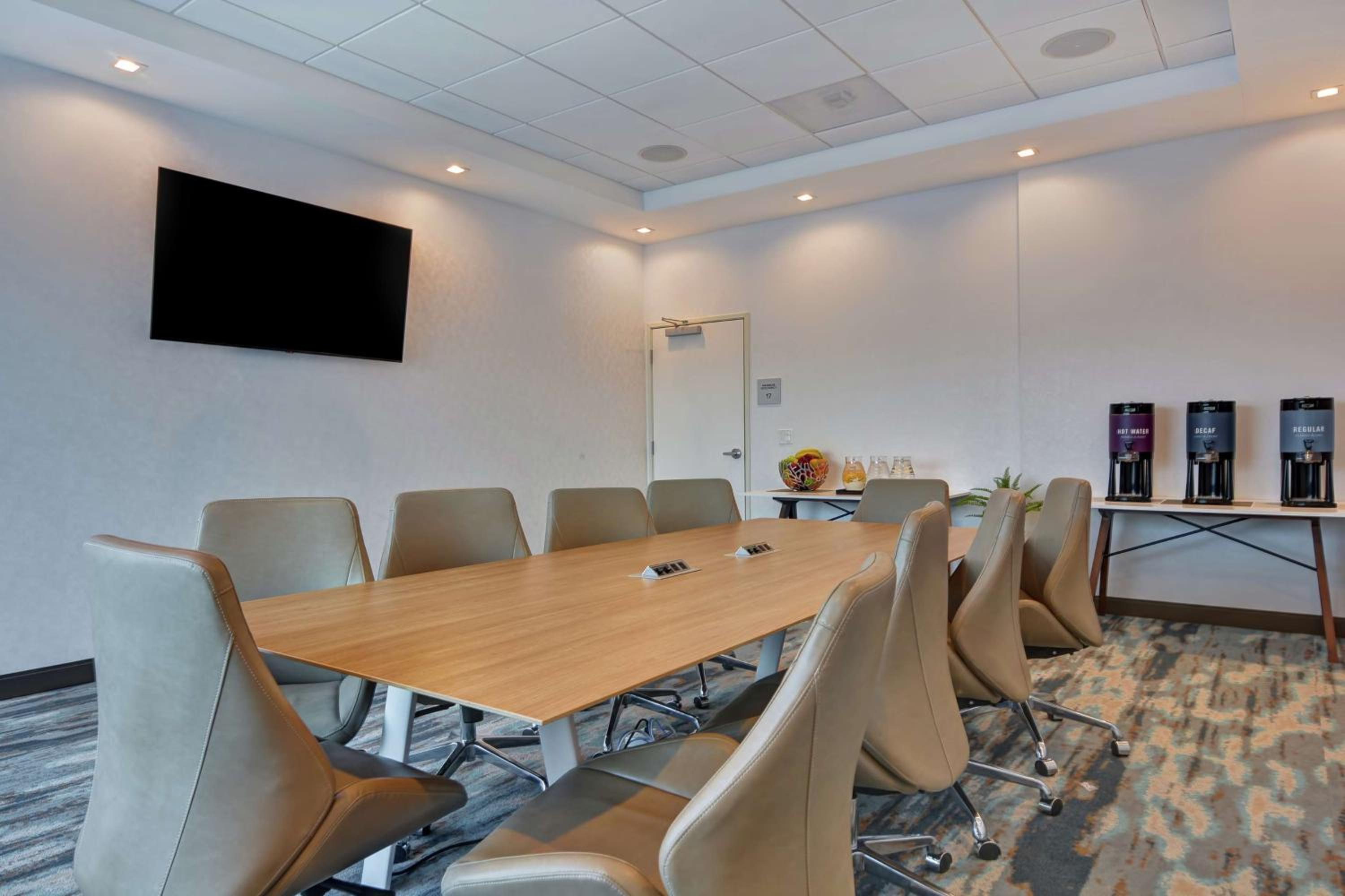 San Diego Vacations - Hampton Inn Chula Vista Eastlake - Property Image 18