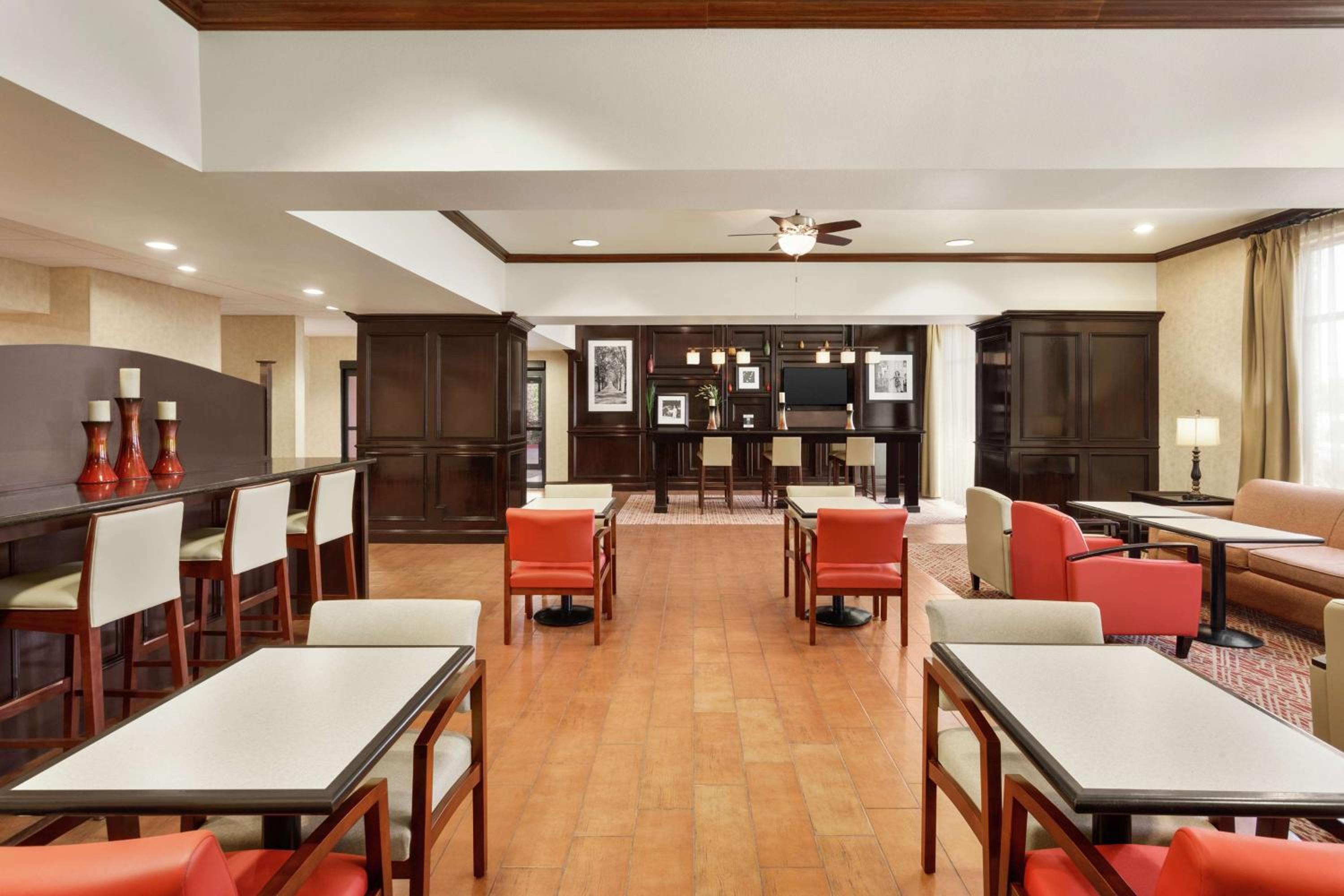 Sulphur Springs Vacations - Hampton Inn Sulphur Springs - Property Image 4