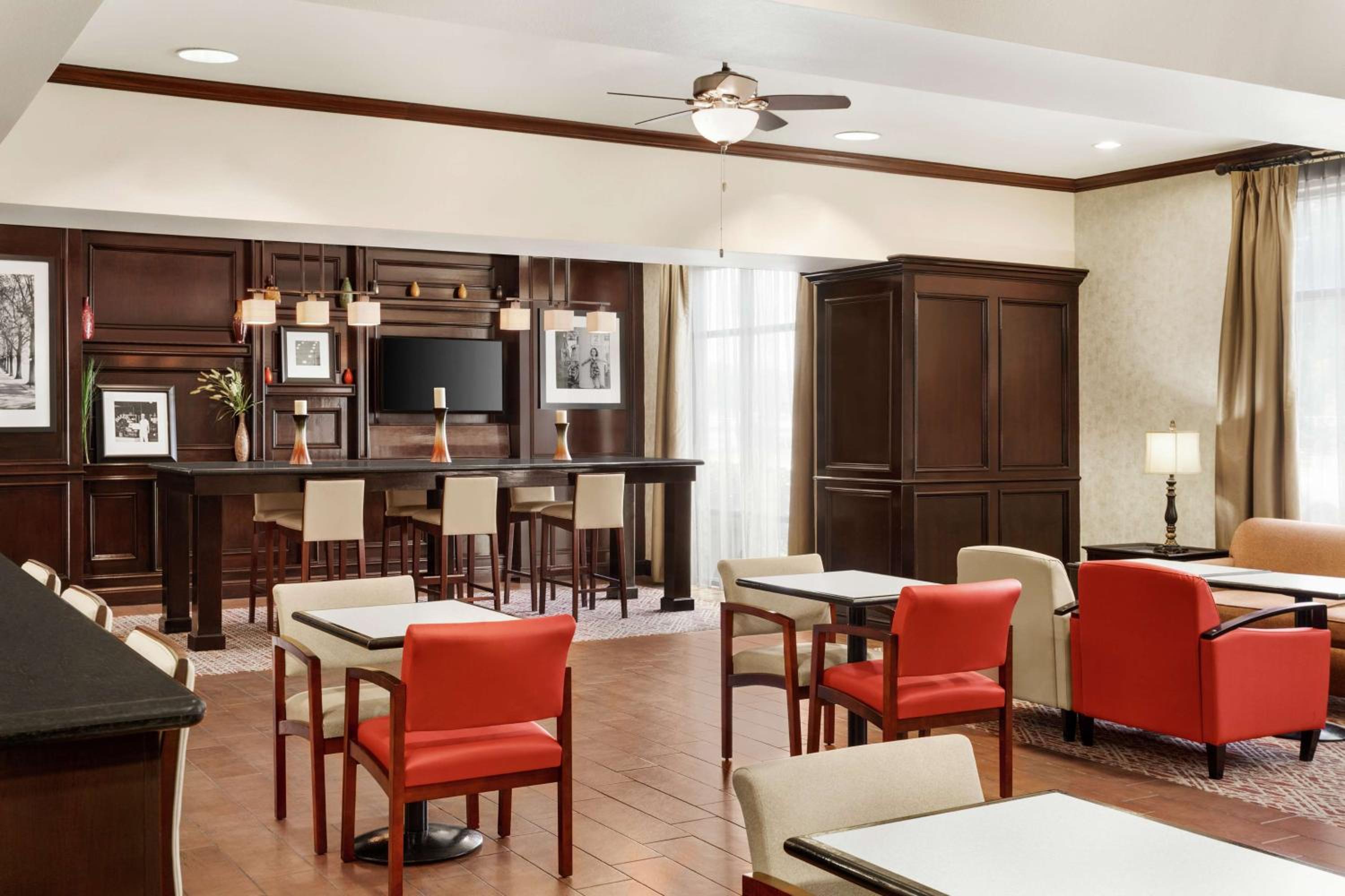 Sulphur Springs Vacations - Hampton Inn Sulphur Springs - Property Image 5