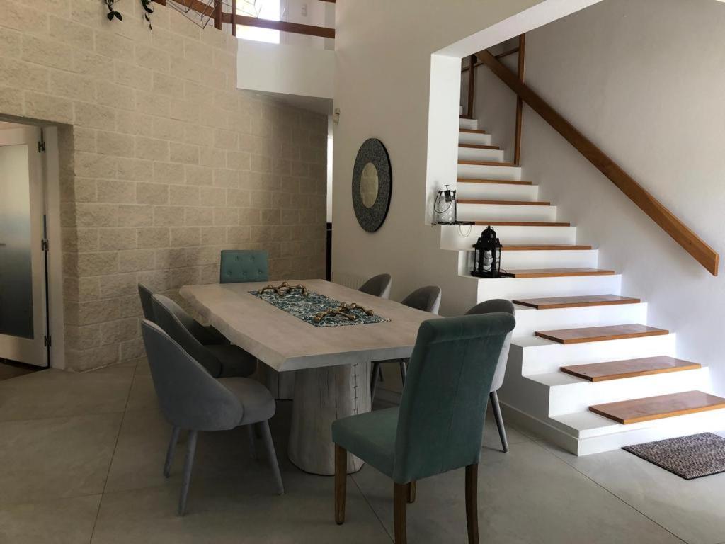 CASA DOS CATOS view 3