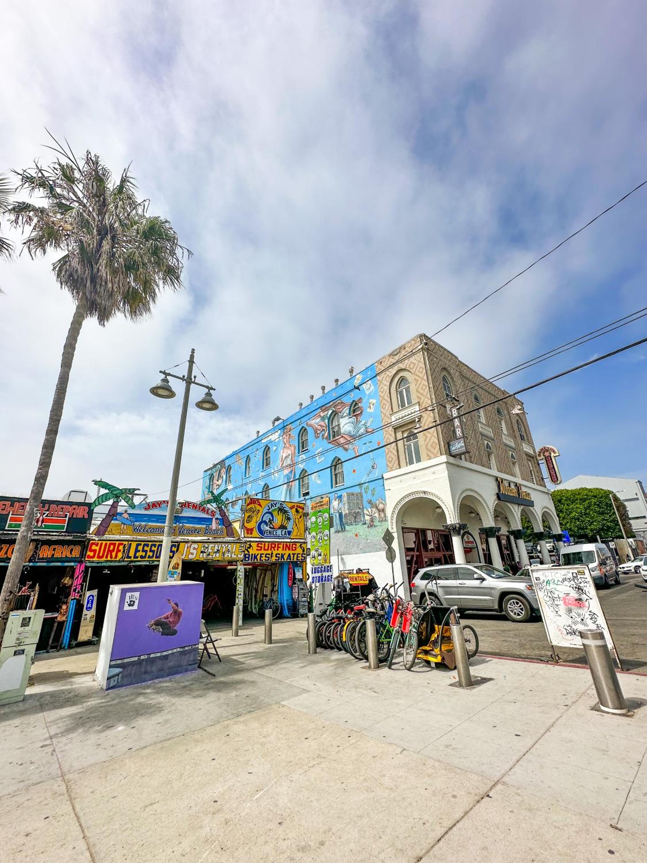 Samesun Venice Beach Hotel & Hostel
