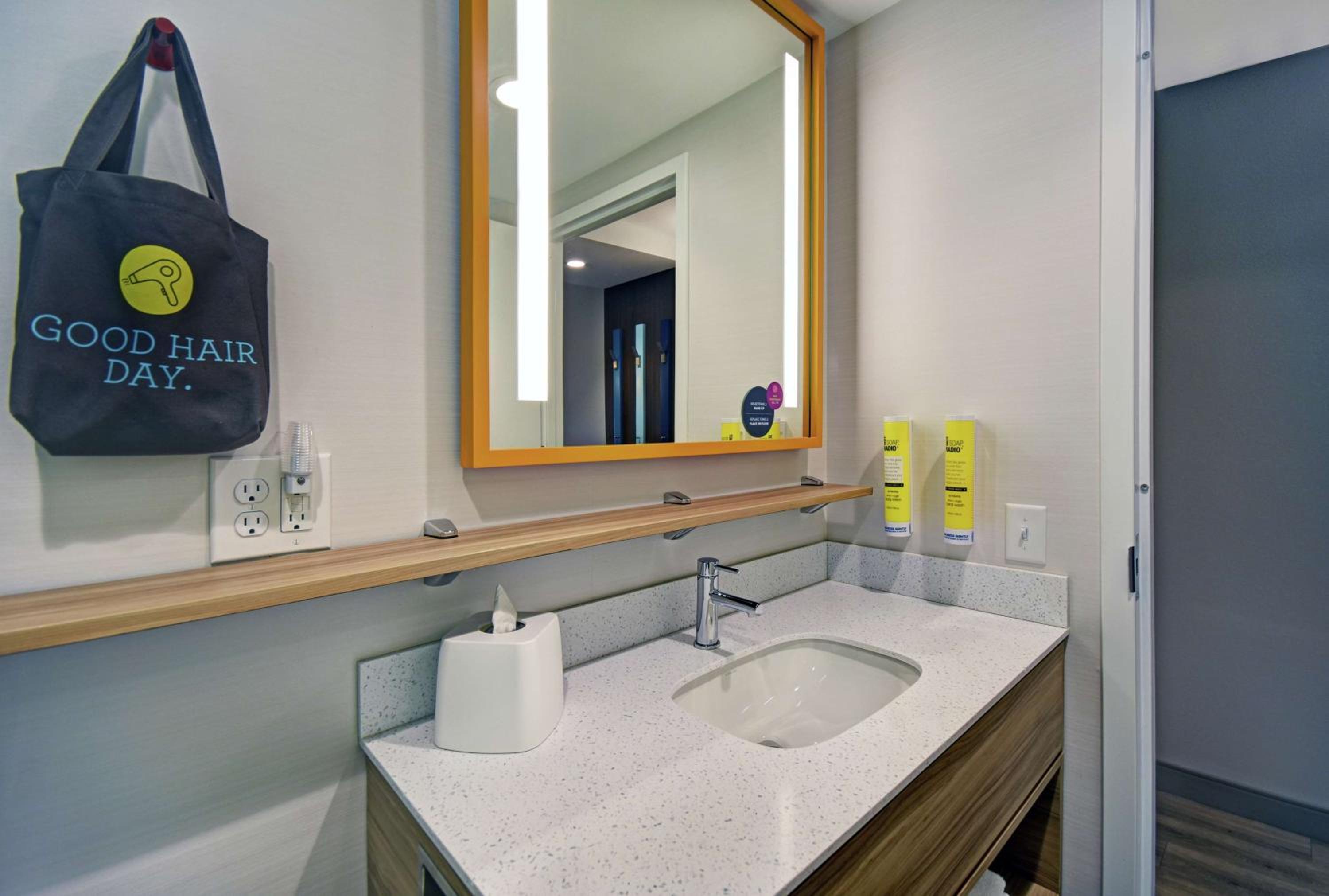 Tru By Hilton Portland Airport Area Me - Property Image 26