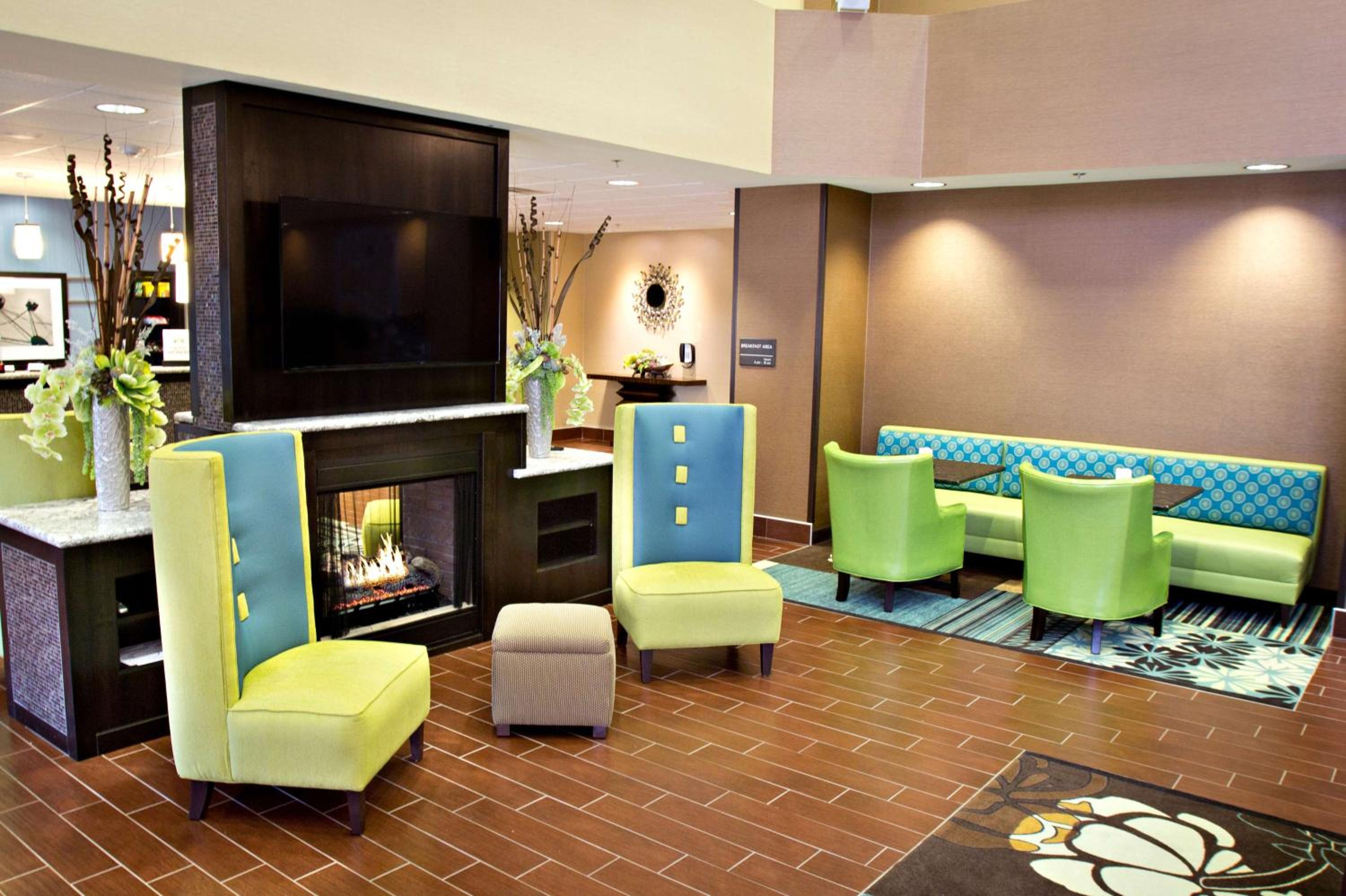 Farmington Vacations - Hampton Inn  Suites Salt Lake City/Farmington - Property Image 17