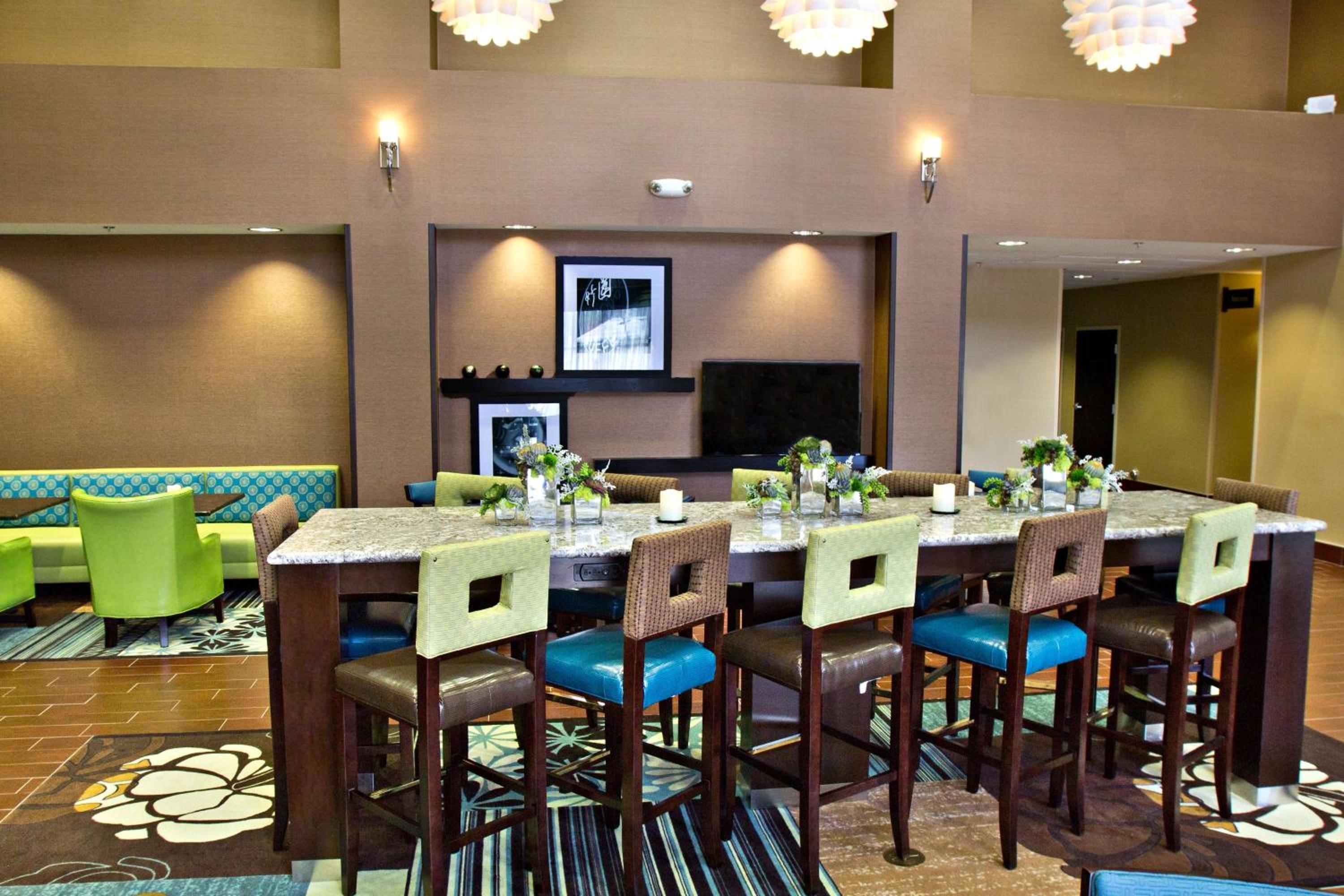 Farmington Vacations - Hampton Inn  Suites Salt Lake City/Farmington - Property Image 16