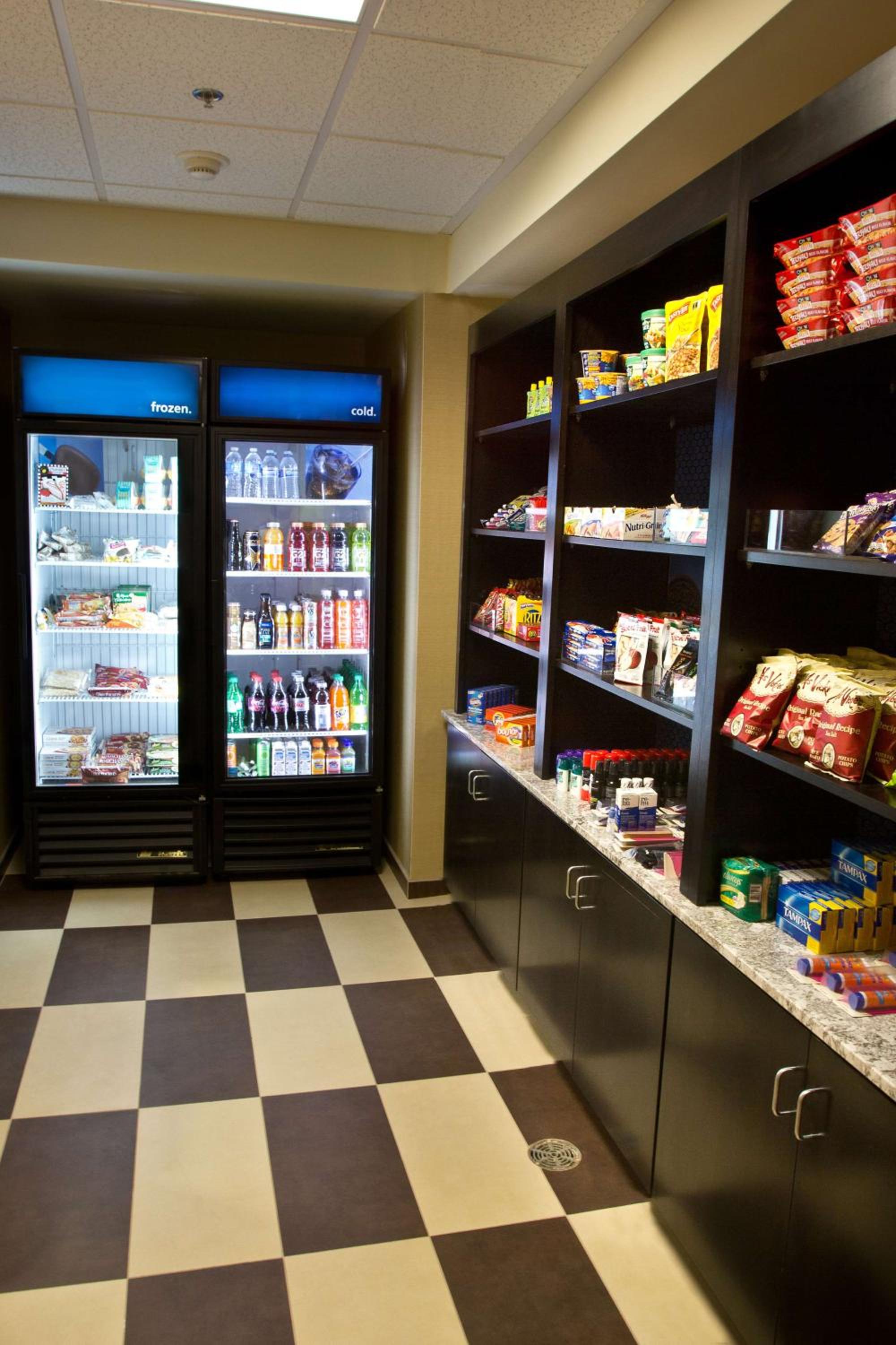 Farmington Vacations - Hampton Inn  Suites Salt Lake City/Farmington - Property Image 12