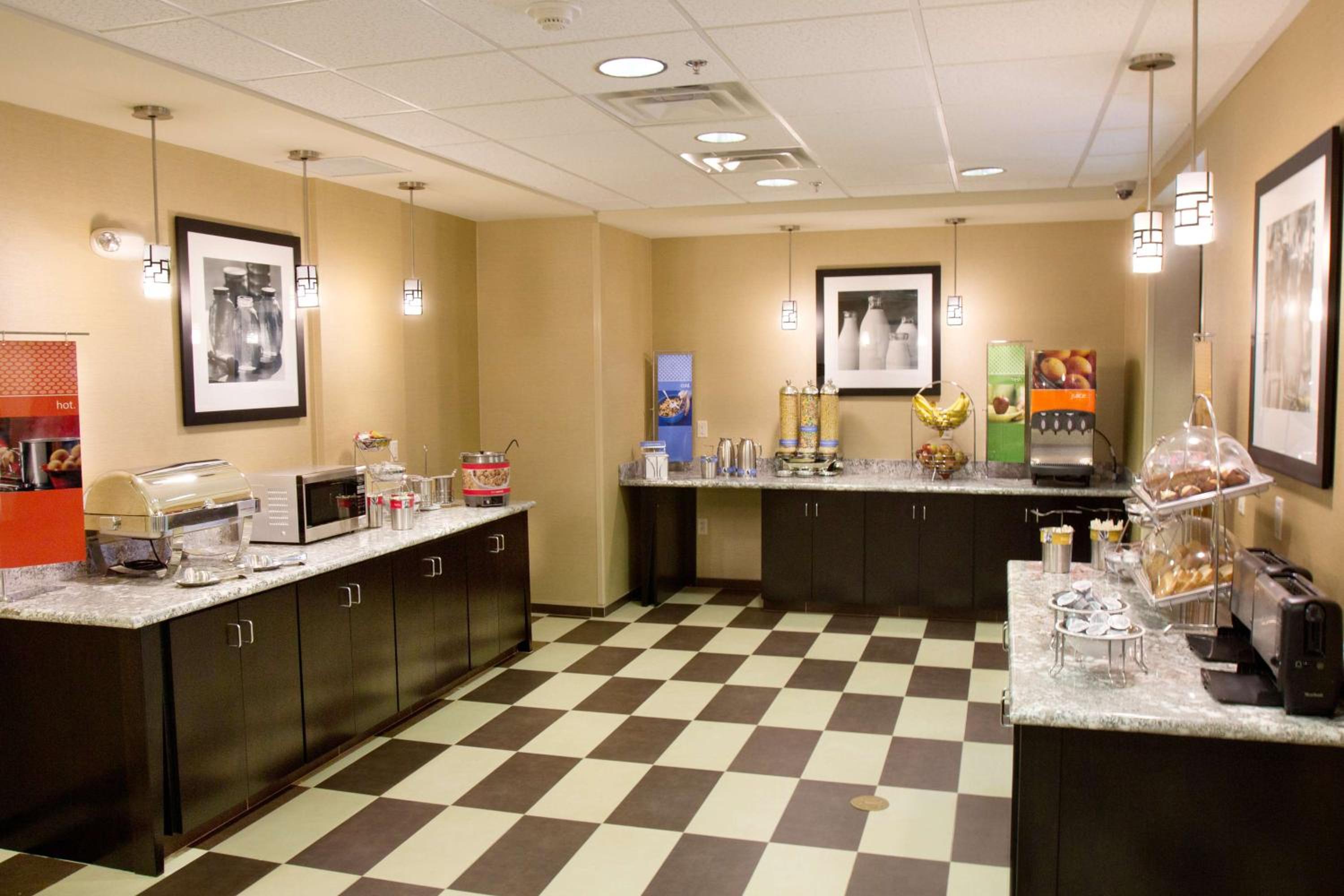 Farmington Vacations - Hampton Inn  Suites Salt Lake City/Farmington - Property Image 1