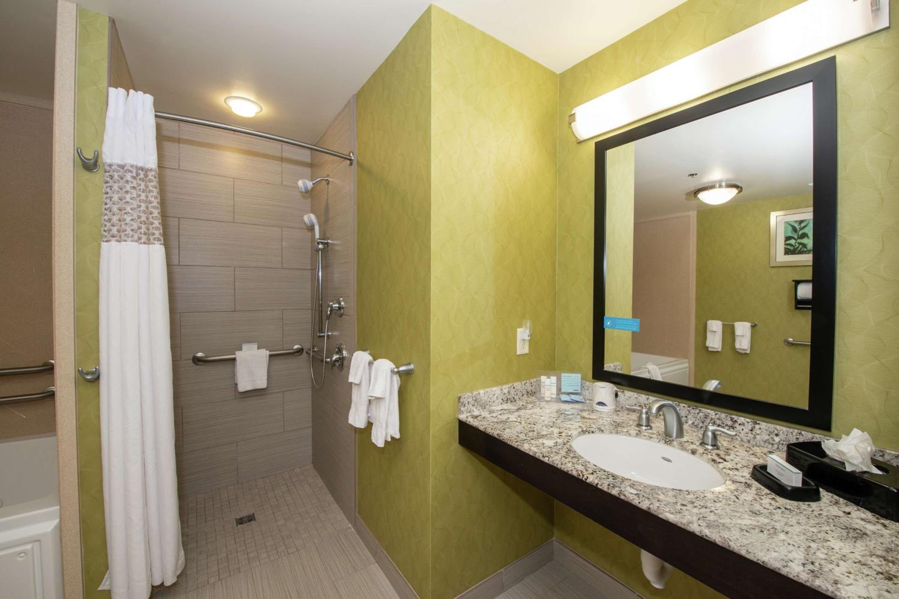 Farmington Vacations - Hampton Inn  Suites Salt Lake City/Farmington - Property Image 47