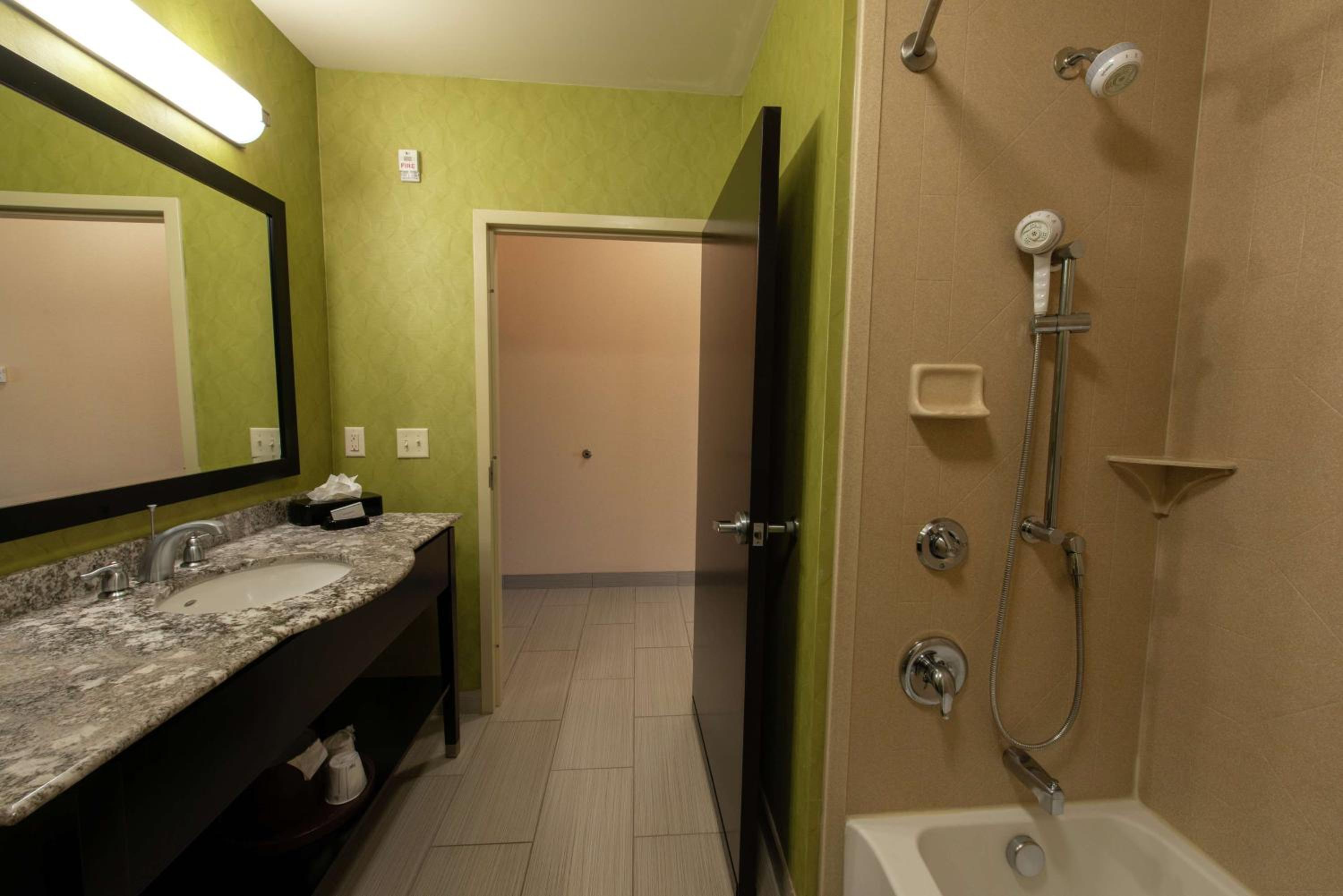 Farmington Vacations - Hampton Inn  Suites Salt Lake City/Farmington - Property Image 48