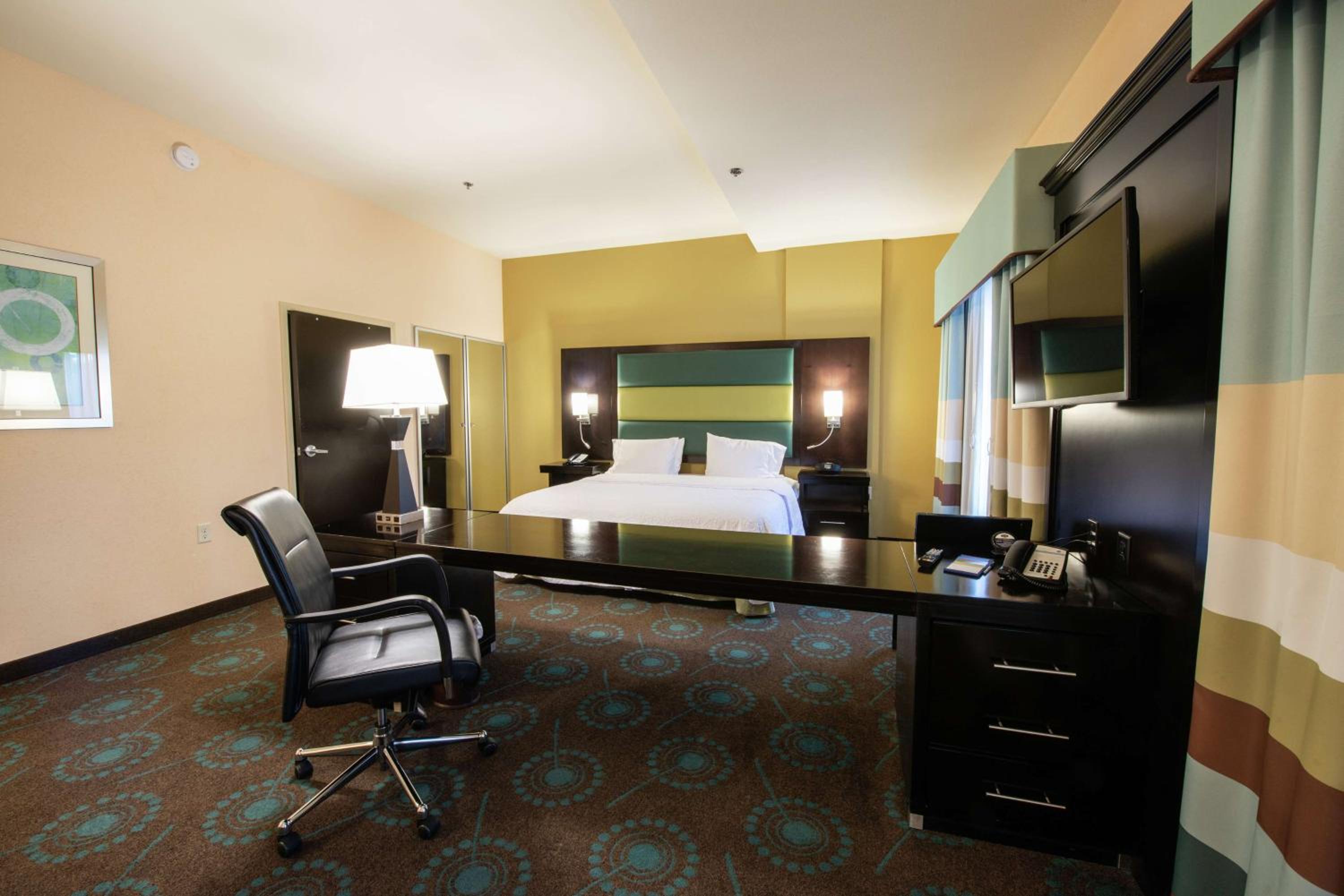 Farmington Vacations - Hampton Inn  Suites Salt Lake City/Farmington - Property Image 54