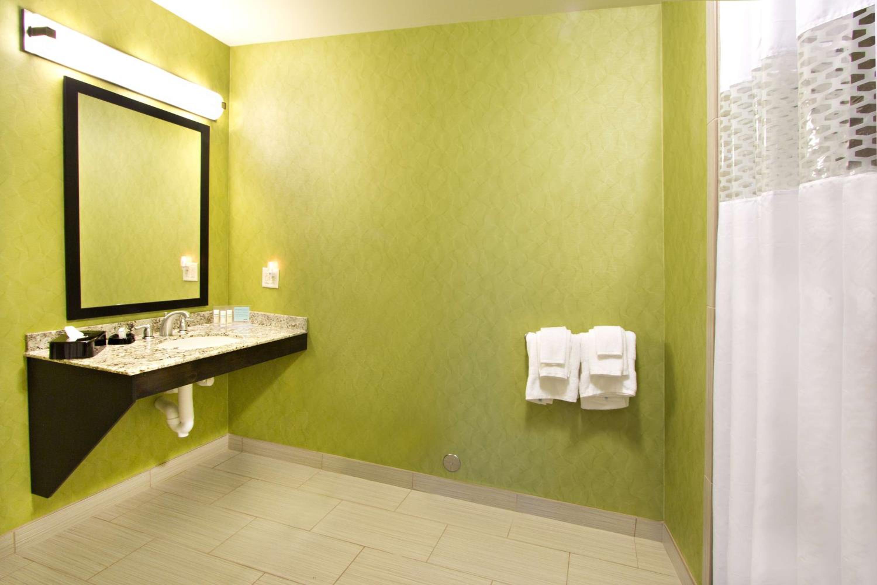 Farmington Vacations - Hampton Inn  Suites Salt Lake City/Farmington - Property Image 3