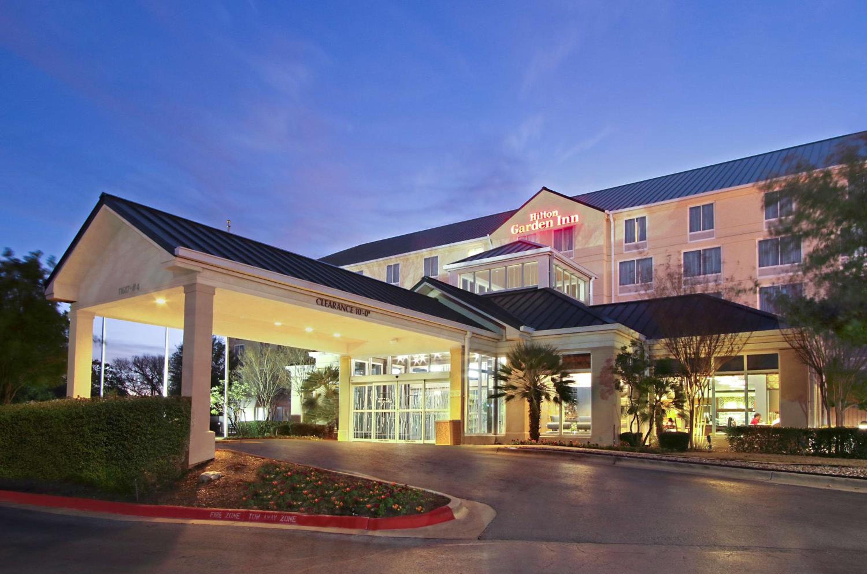 Hotel Hilton Garden Inn Austin NorthWest/Arboretum - Image 1