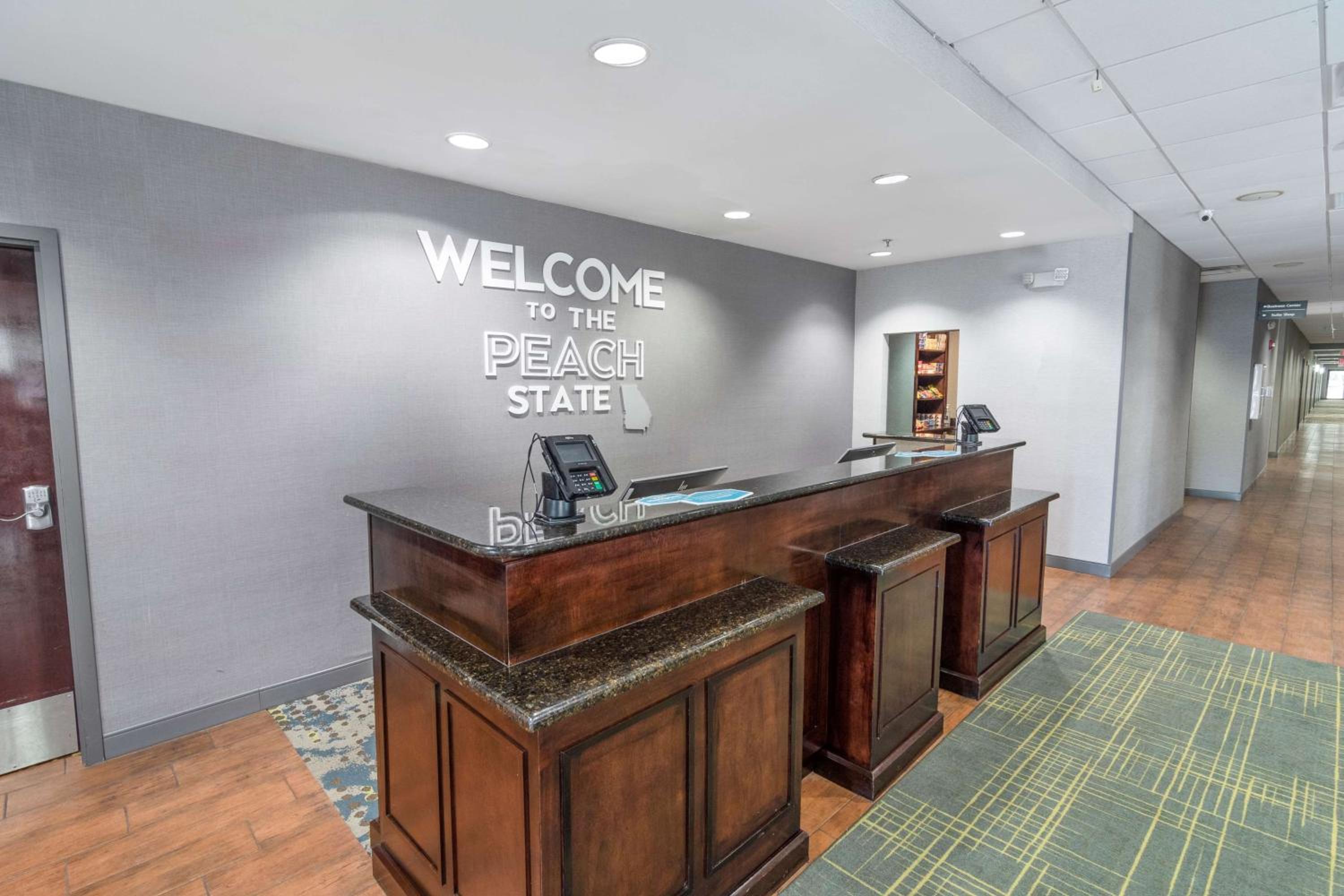 Kingsland Vacations - Hampton Inn Kingsland - Property Image 20