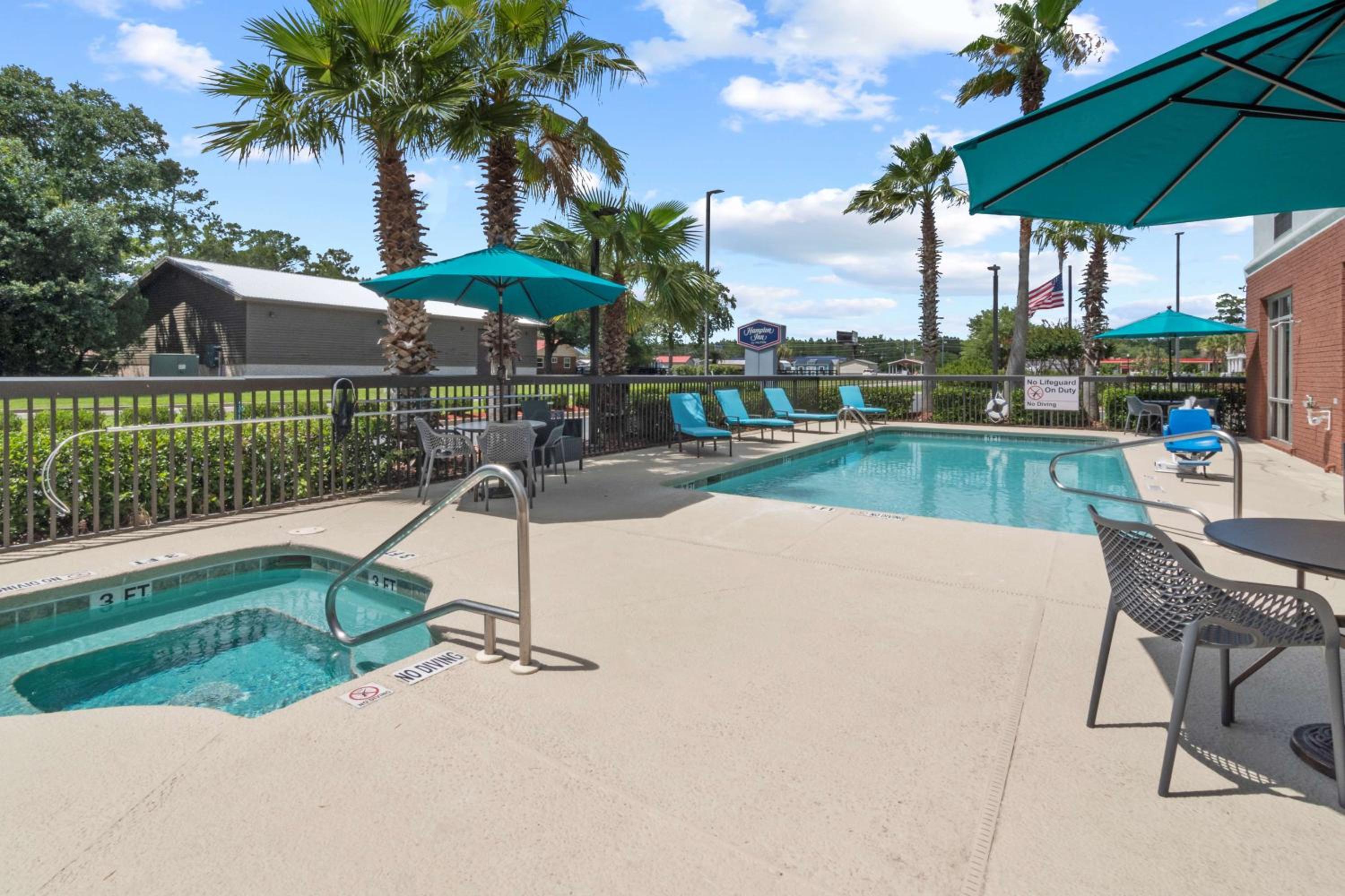 Kingsland Vacations - Hampton Inn Kingsland - Property Image 23