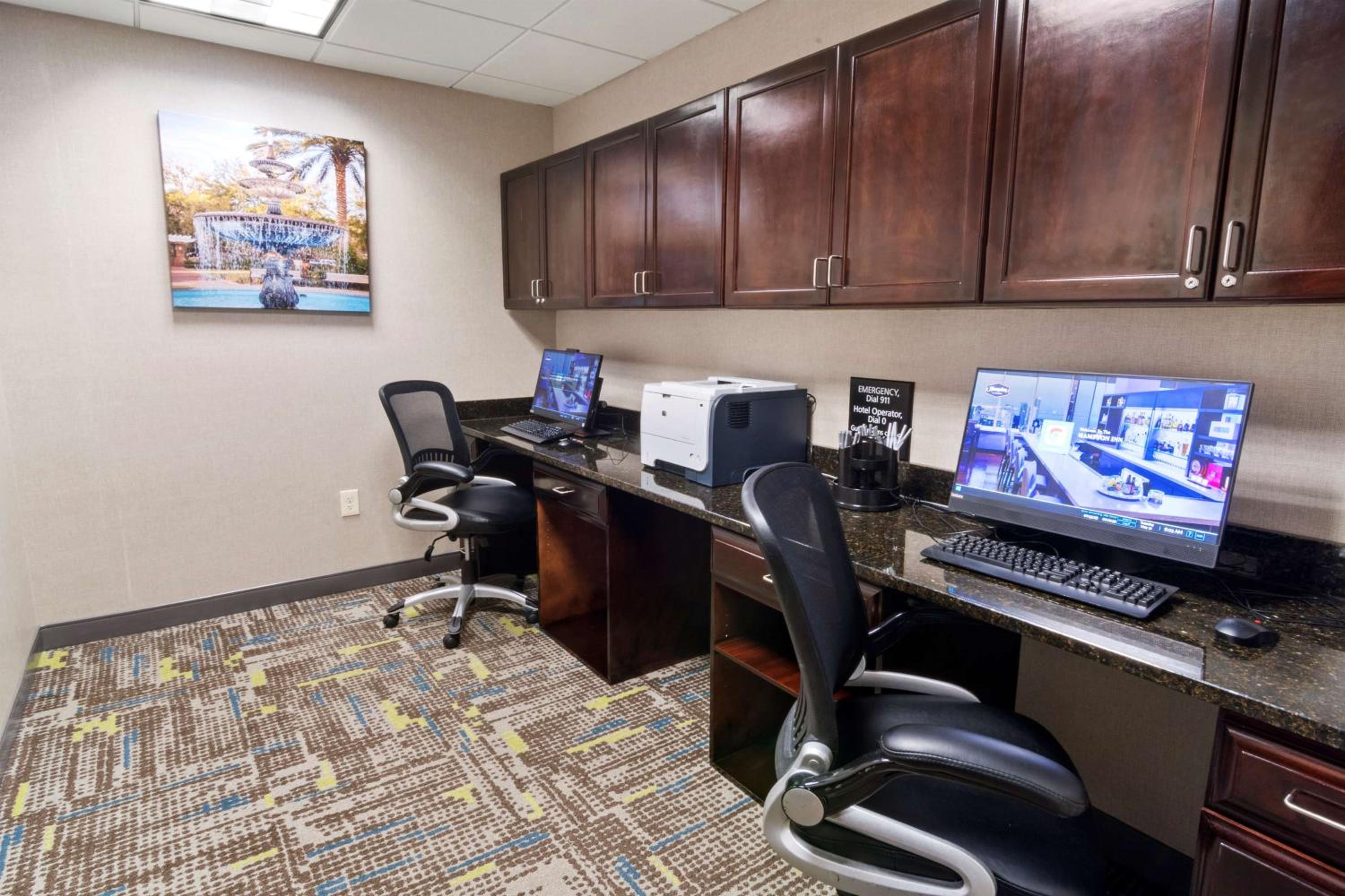 Kingsland Vacations - Hampton Inn Kingsland - Property Image 16