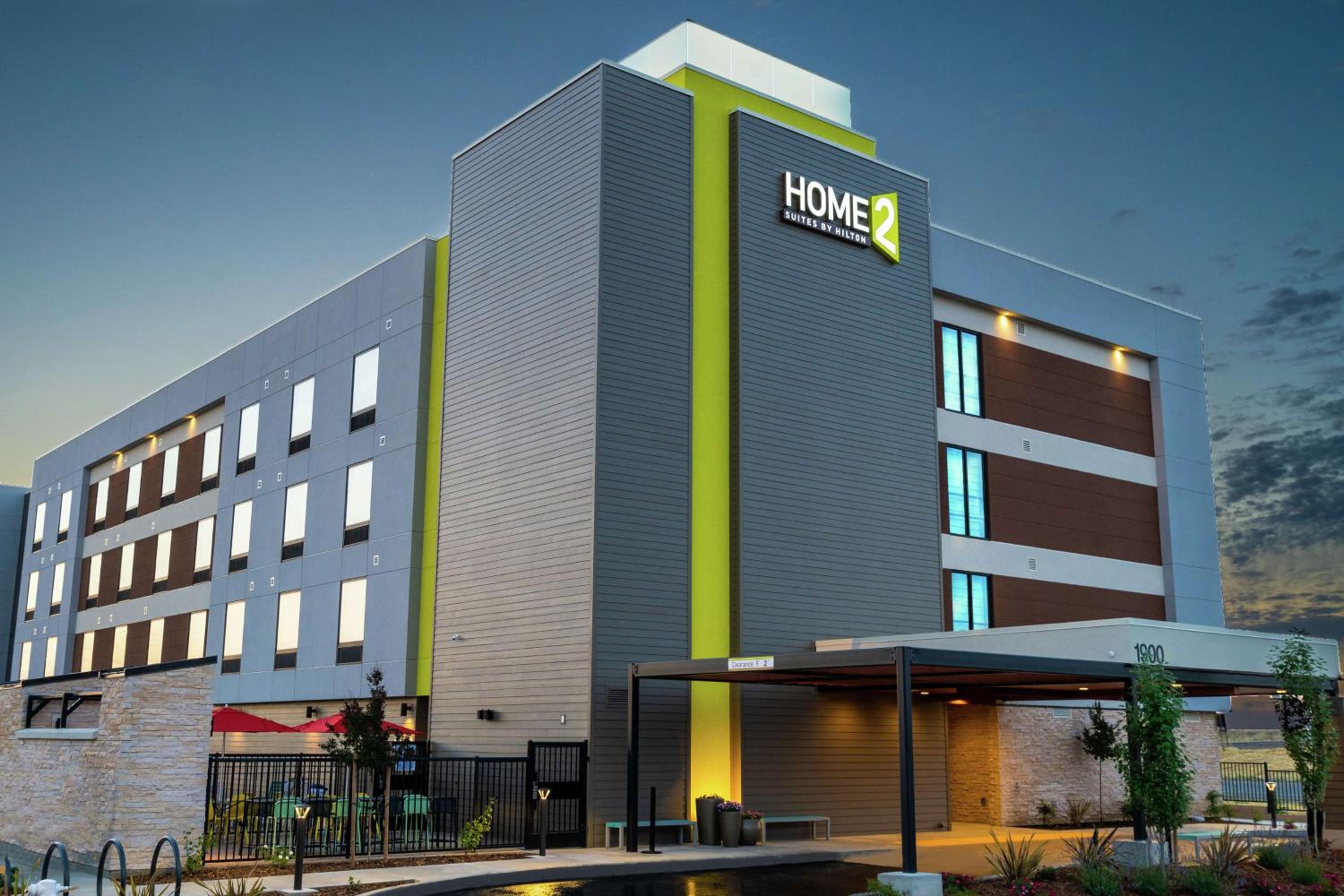 Sacramento Vacations - Home2 Suites By Hilton Roseville Sacramento - Property Image 1