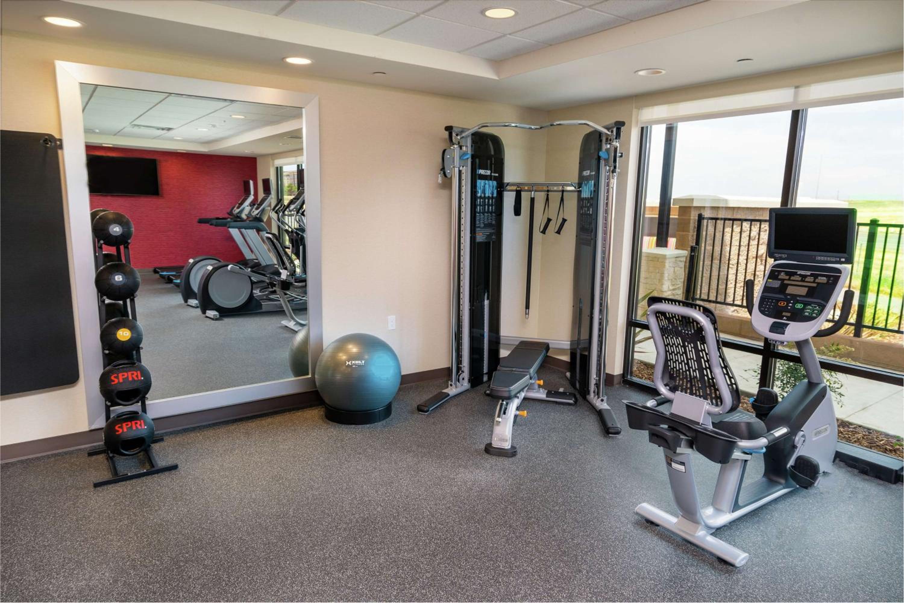 Home2 Suites By Hilton Roseville Sacramento - Property Image 9