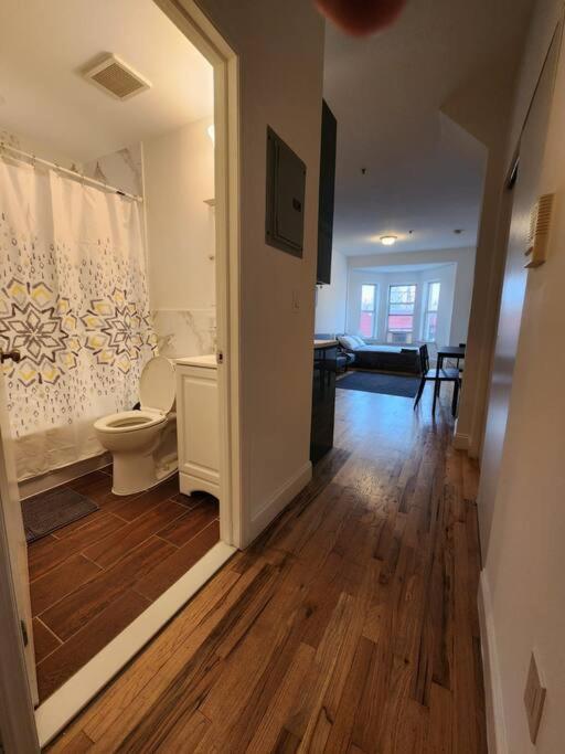 Deluxe Studio minutes from NYC! - Property Image 10