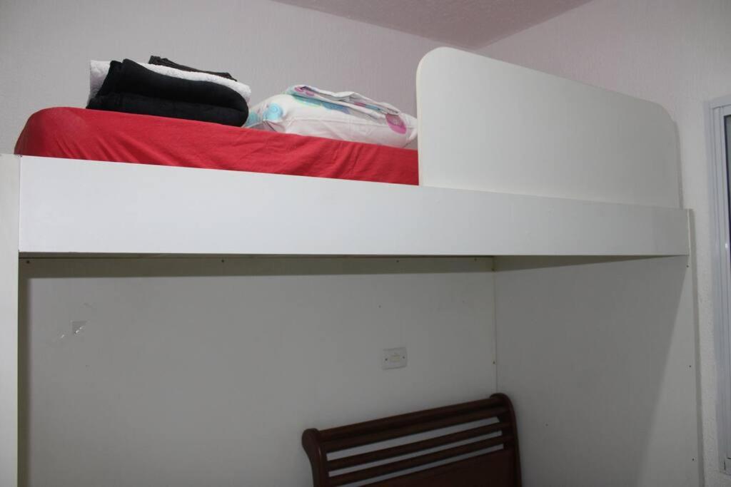 Casa 02 Quartos Condomínio Aceita Pet
