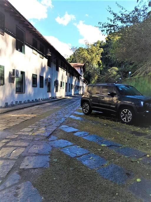 Apto perto de Itaipava