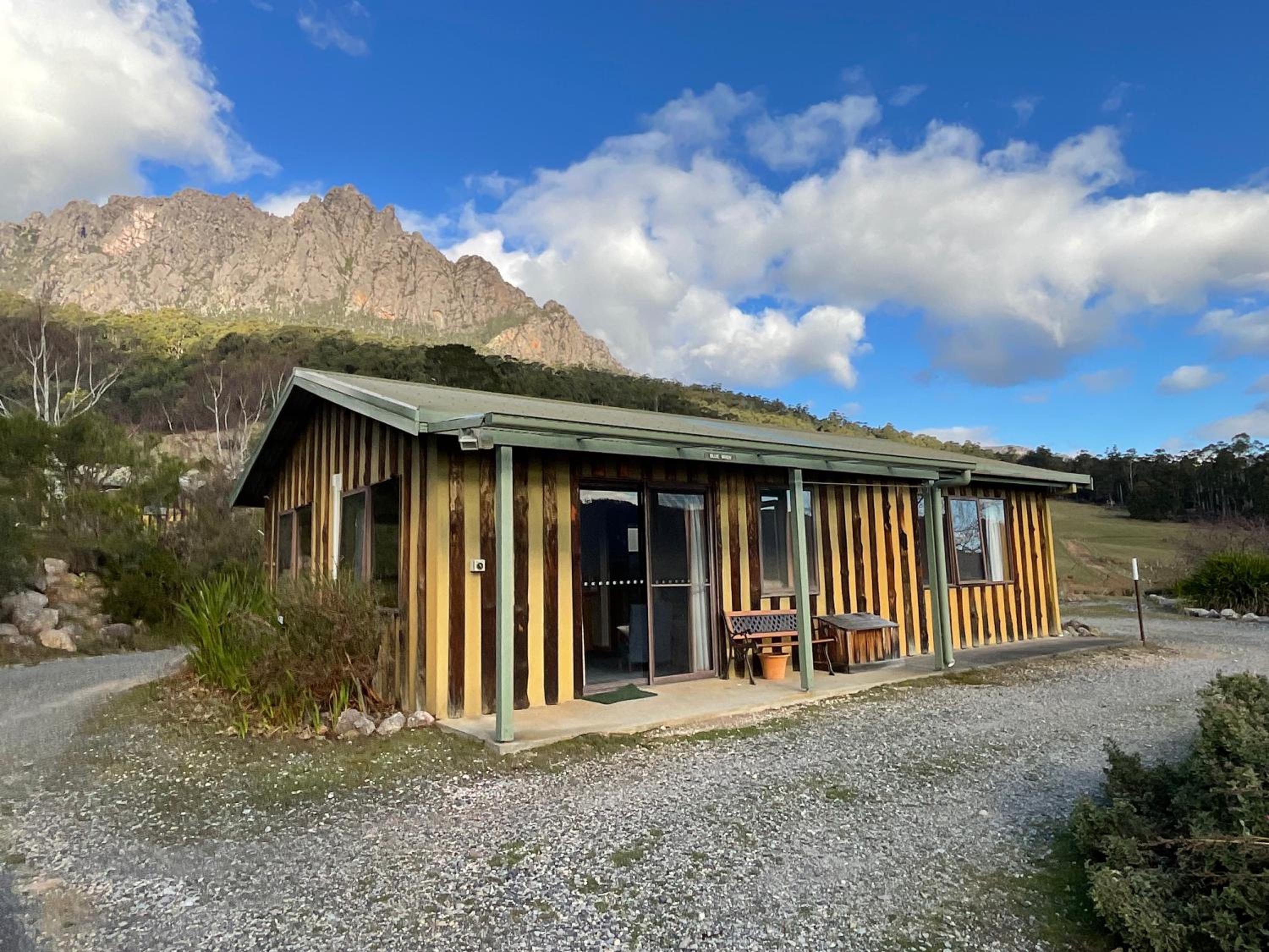 Silver Ridge Retreat