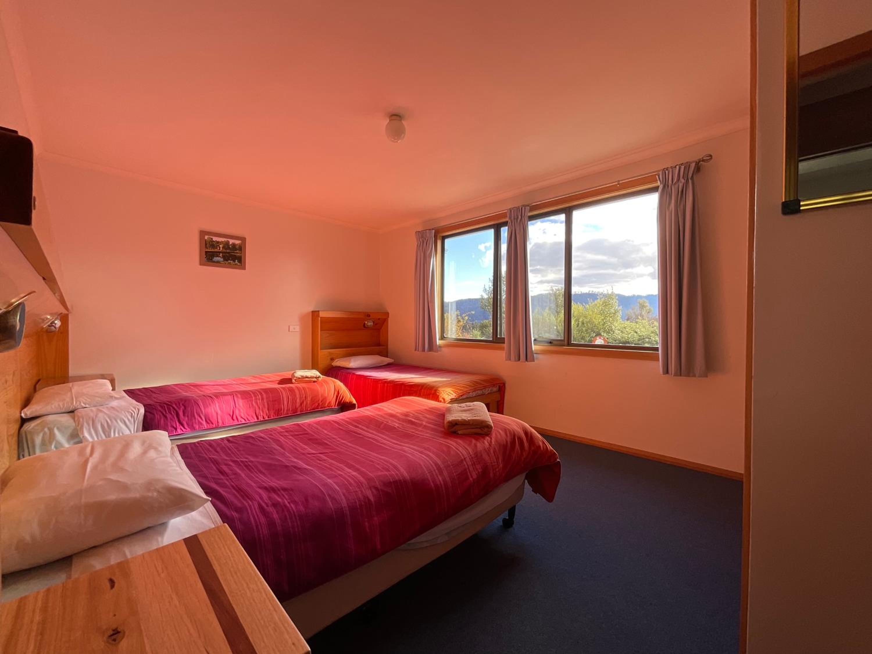 Silver Ridge Retreat