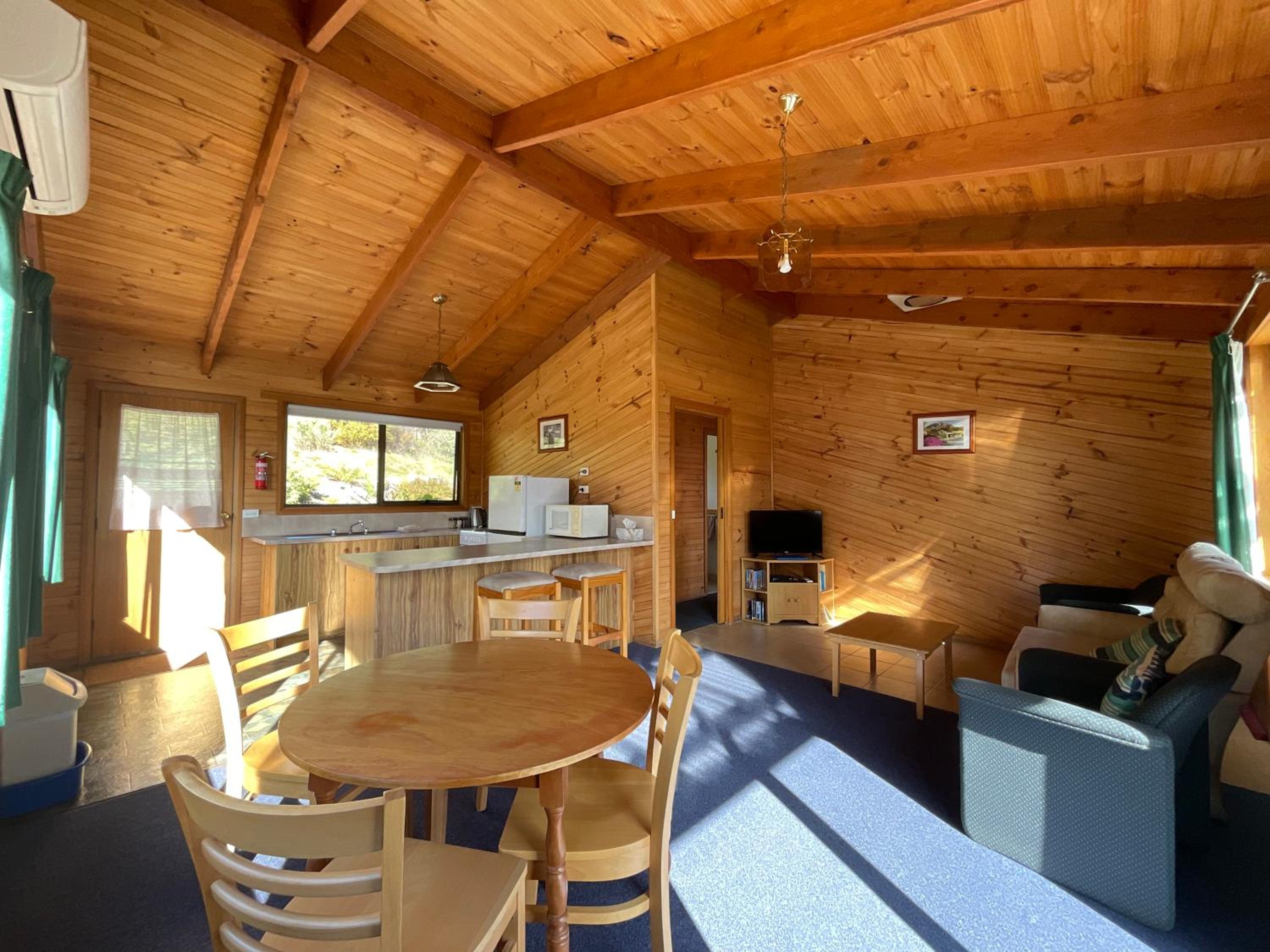 Silver Ridge Retreat