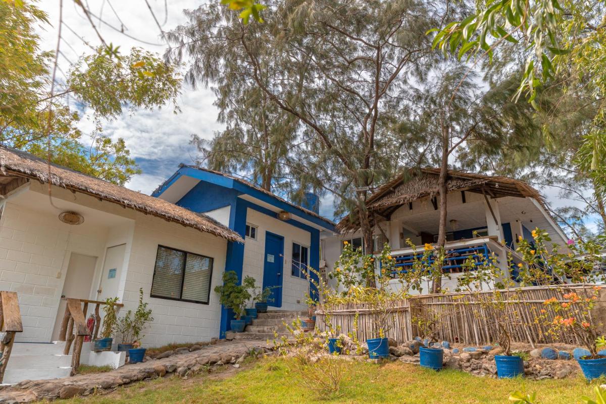 Azul Zambales Beachfront House EXCLUSIVE