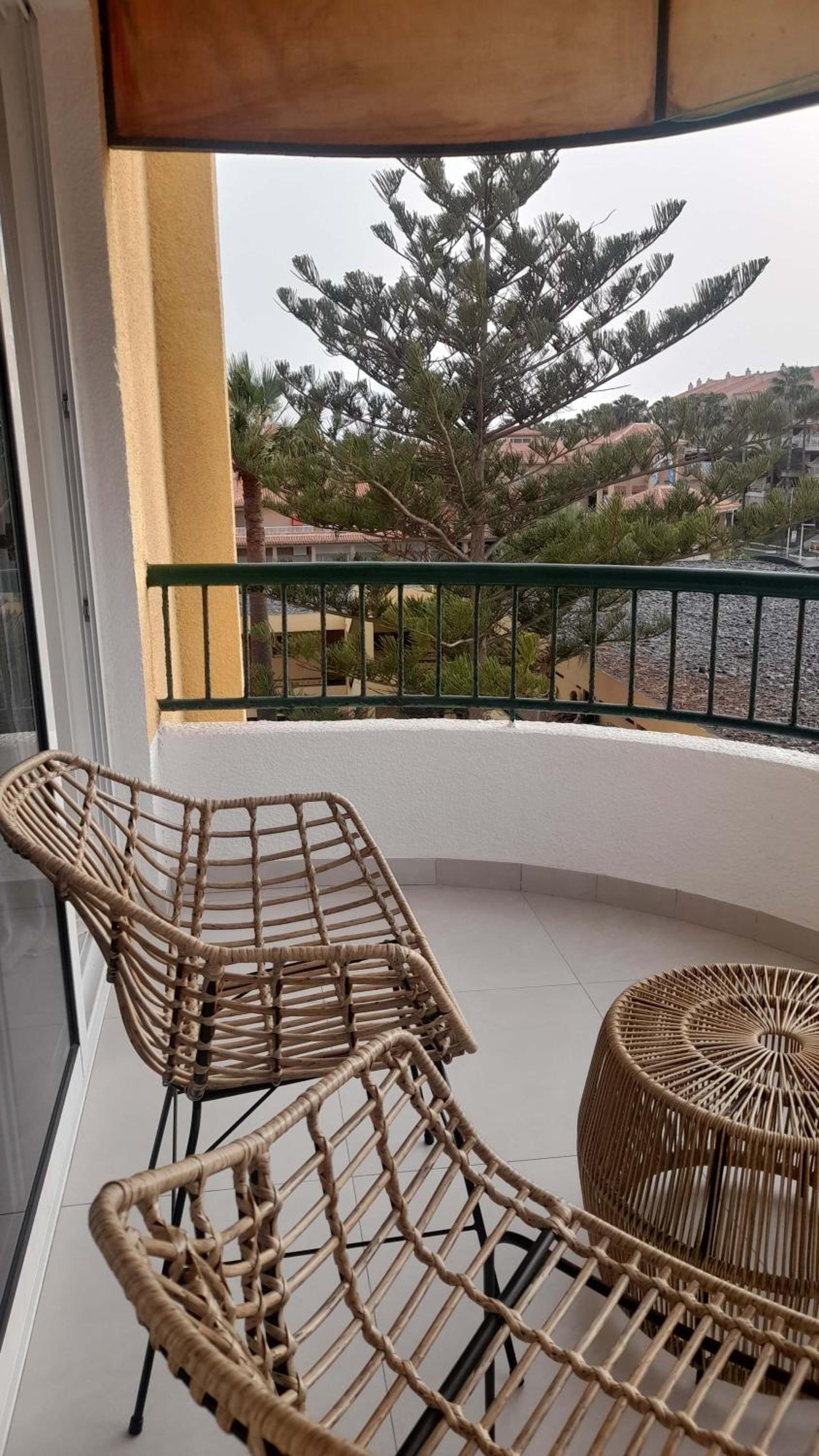 TORRES DEL SOL to 50 METTERS PLAYA LAS VISTAS Best beach Tenerife view 3