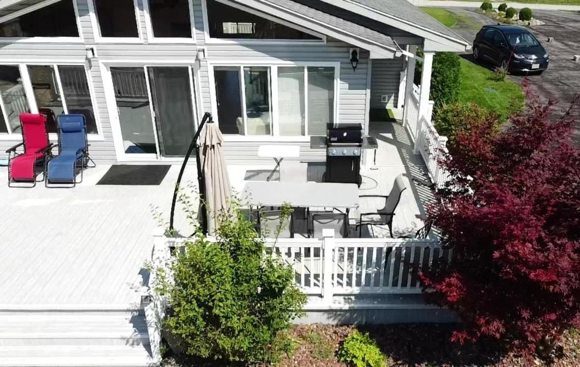 Tranquil Bay Lodge, 3 min walk to sand beach