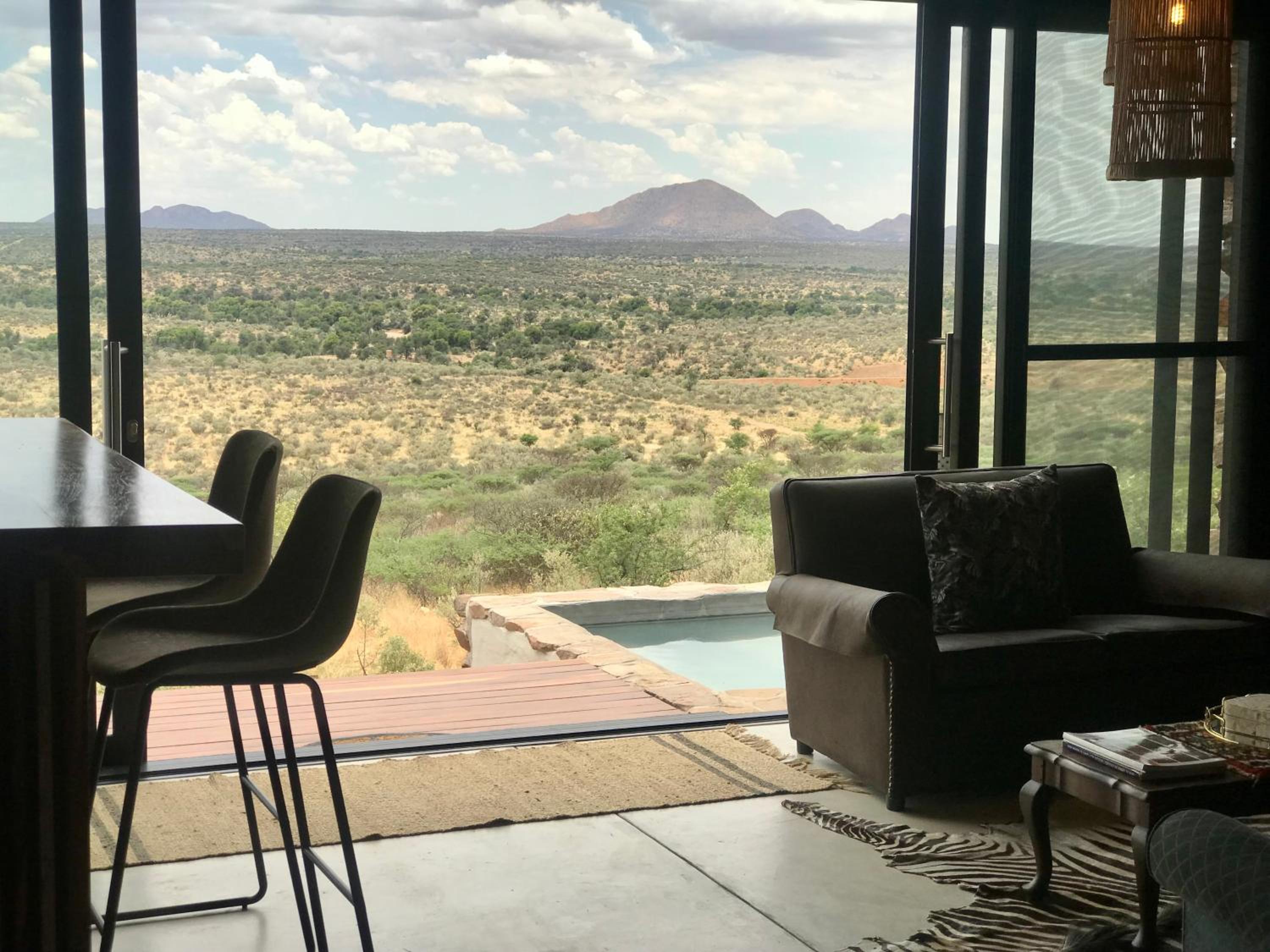 LEOPARD'S VIEW MOUNTAIN VILLA @ Steinheim Game Farm & Camping view 3