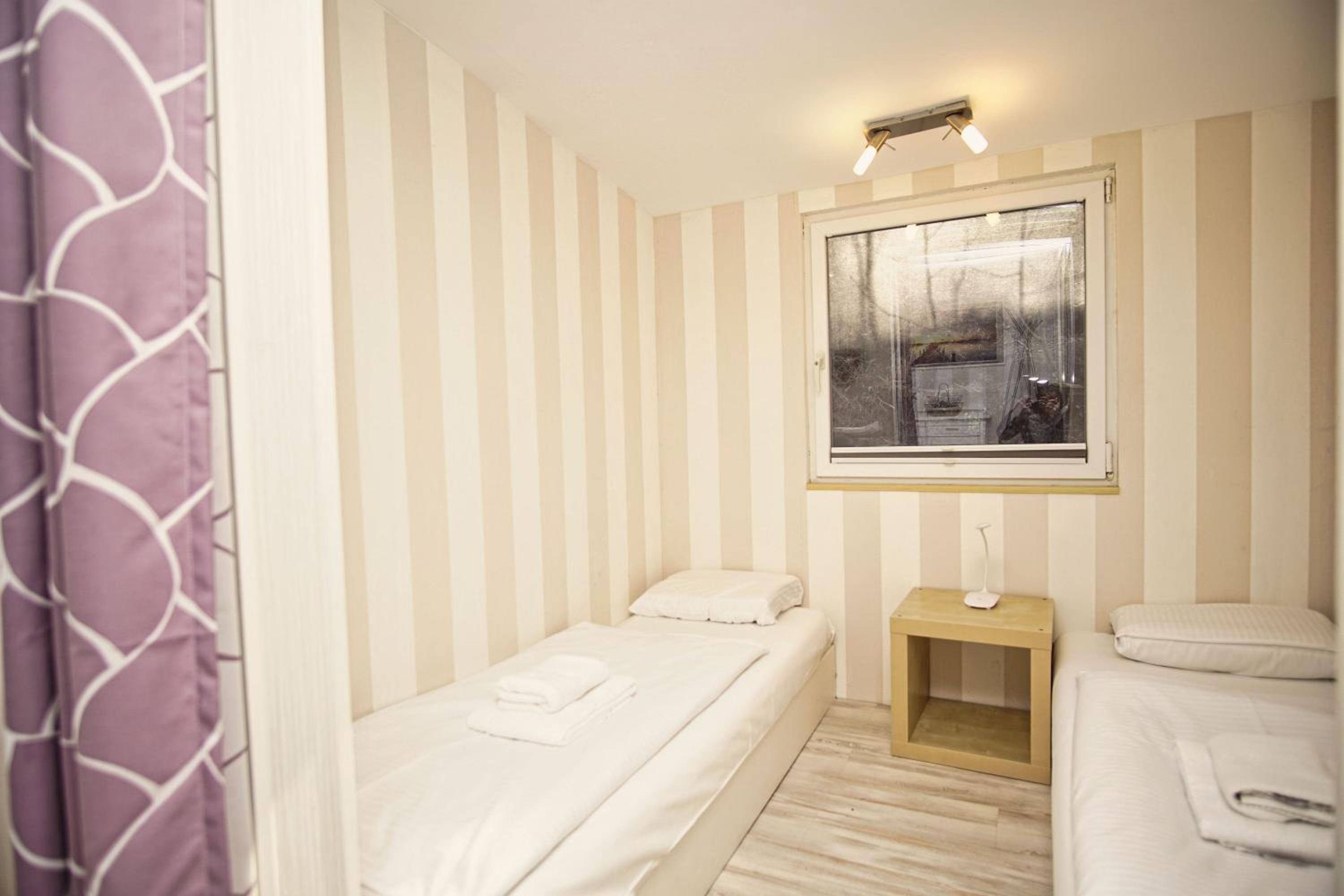 Strandnaher Ferienbungalow mit Terrasse - Chalet Ostsee Nr 49