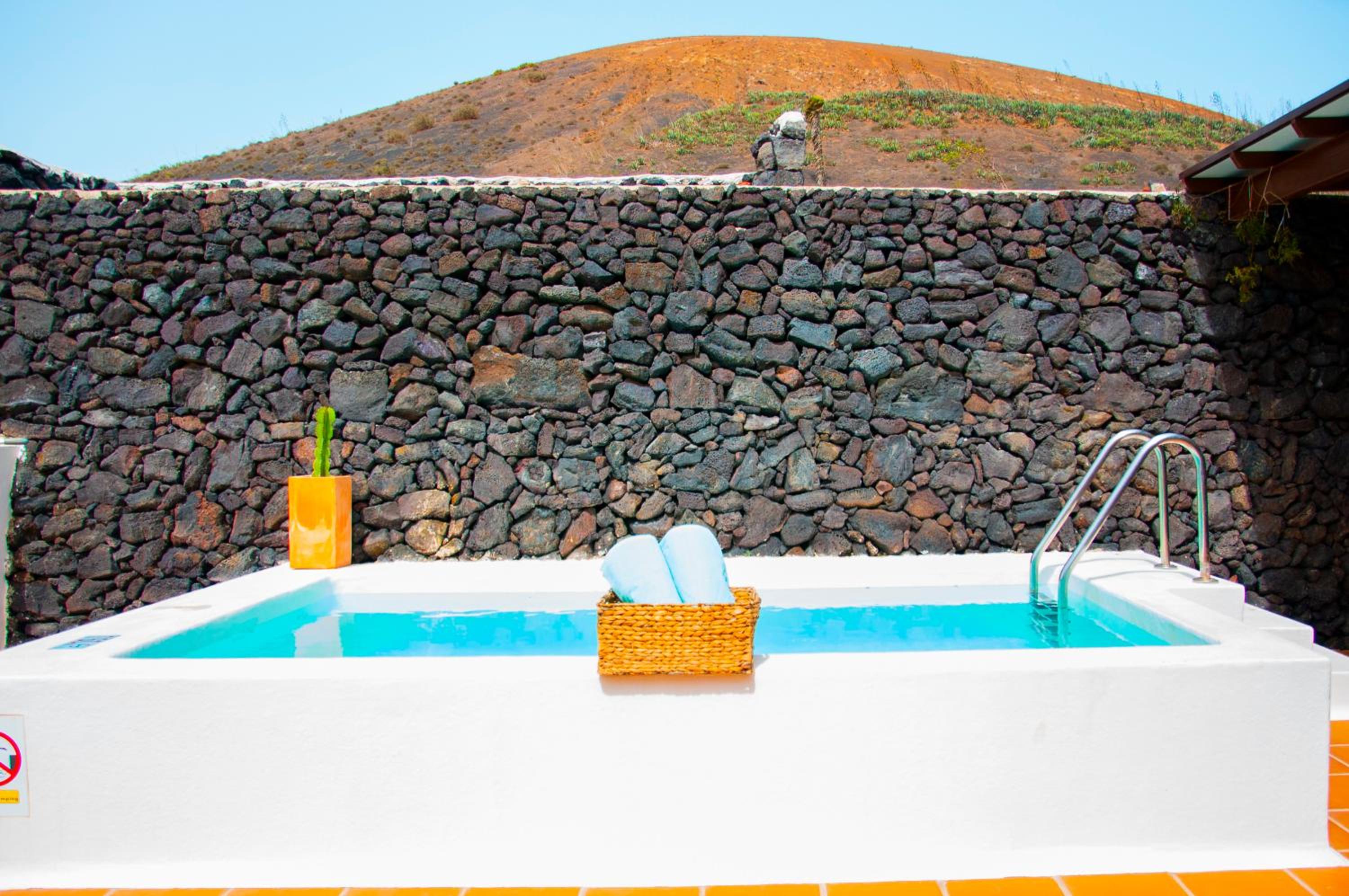 Villa Volcán