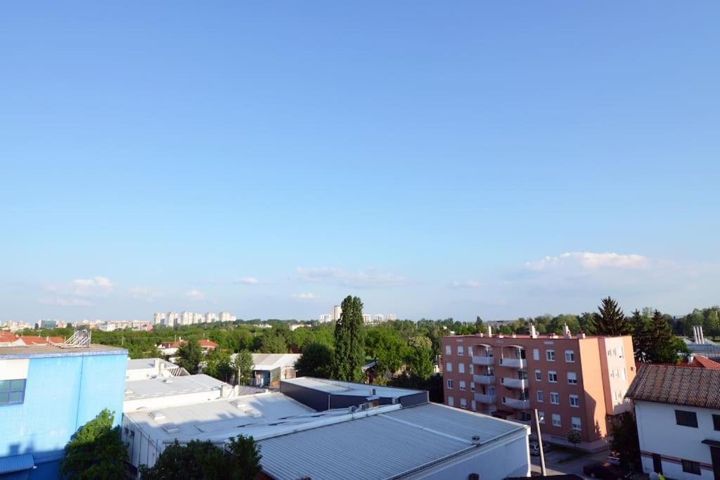 Photo 24