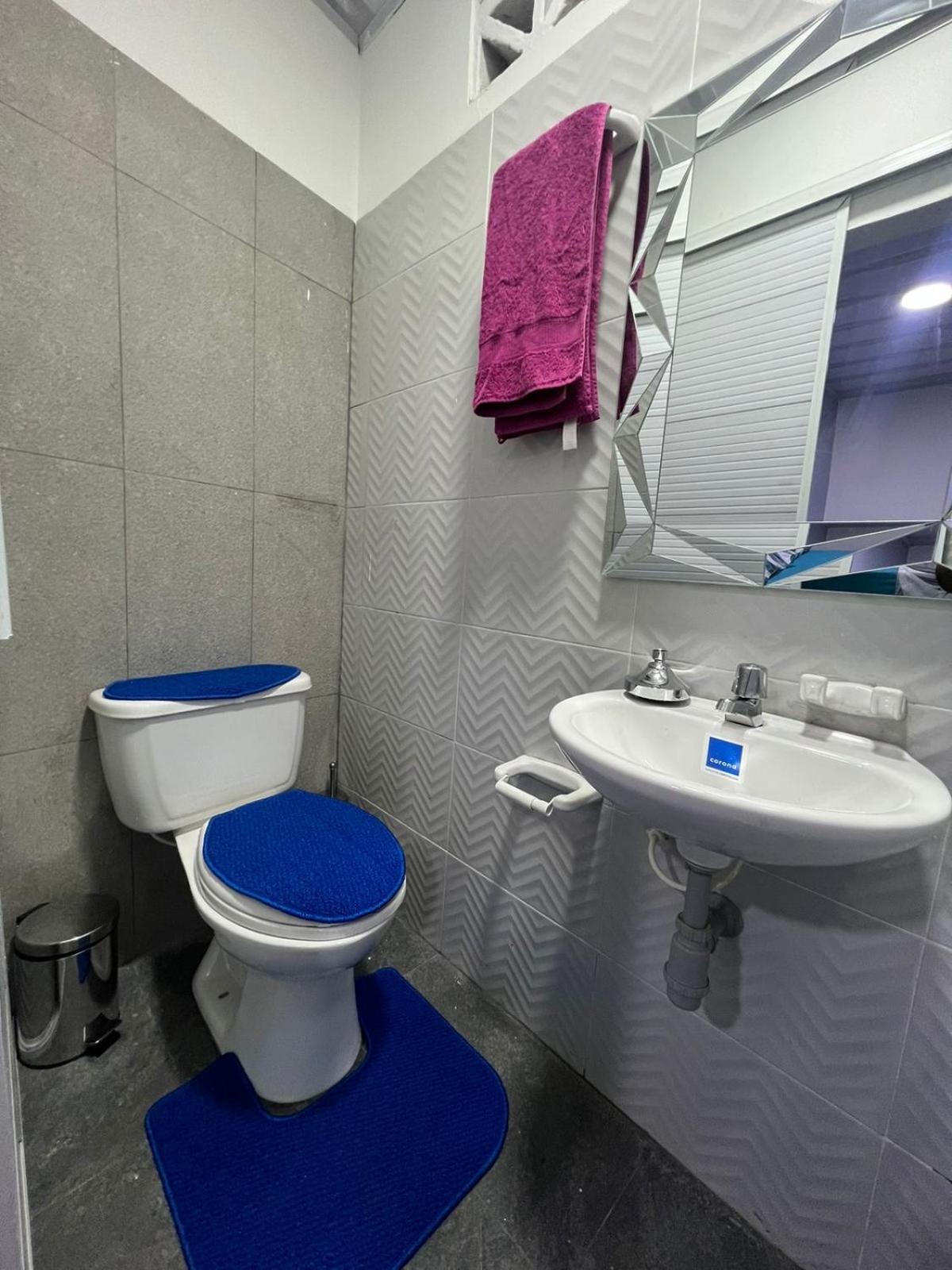 Hostal Queens Deluxe