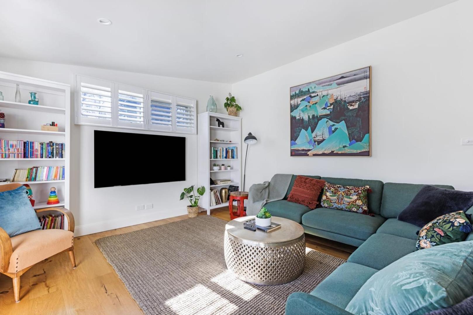 Hatton Ville Fireplace Village 5 Minutes Gardens