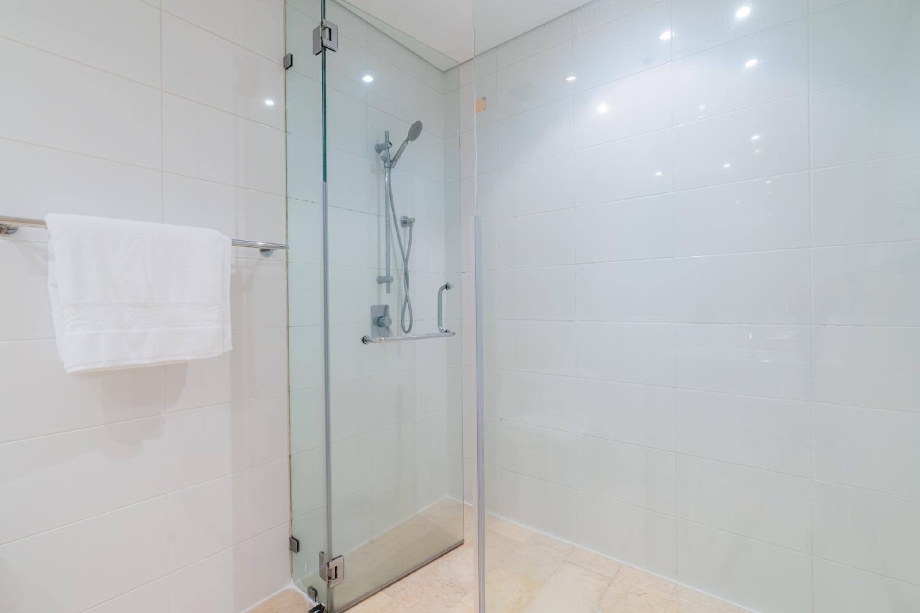 Park view Avalon Apartment District 1 HCM City