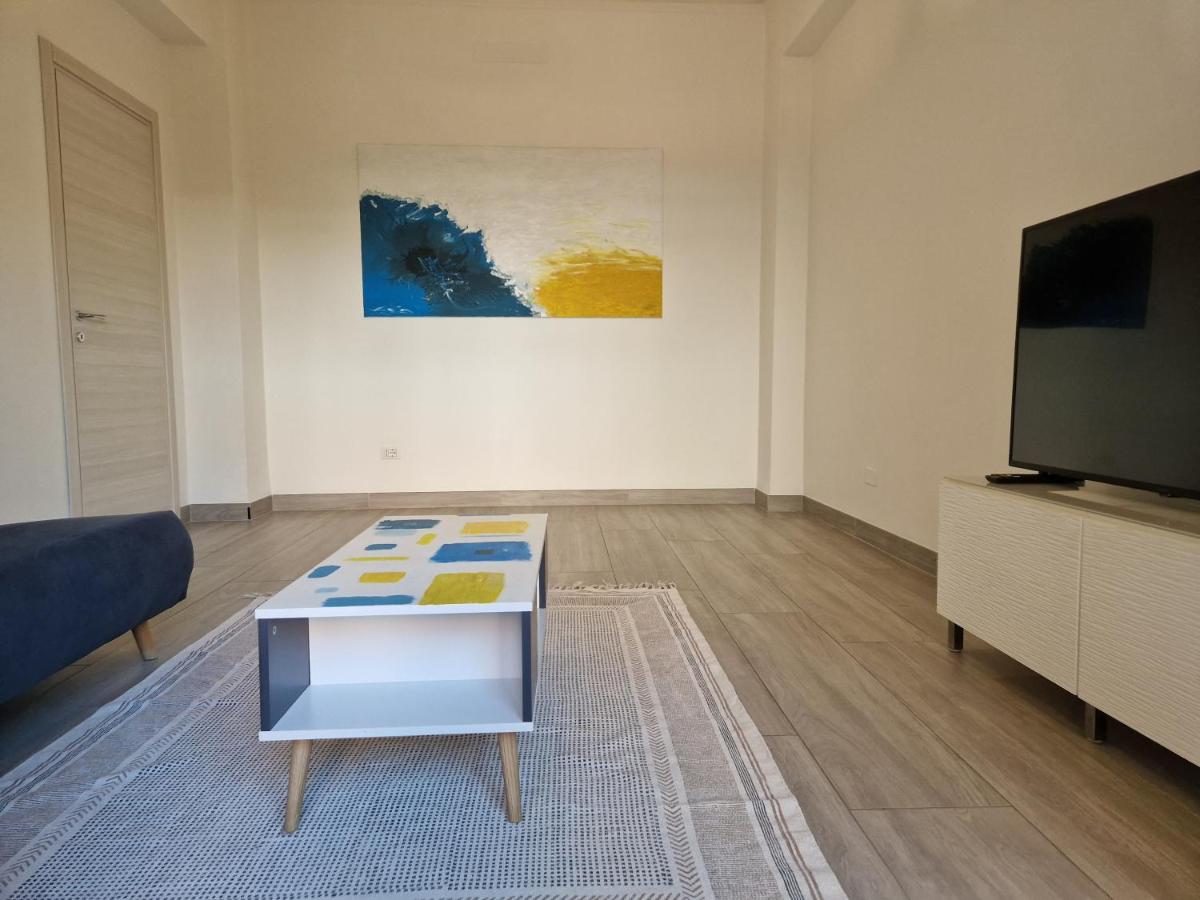 Between Pisa and 5 Terre photo 5