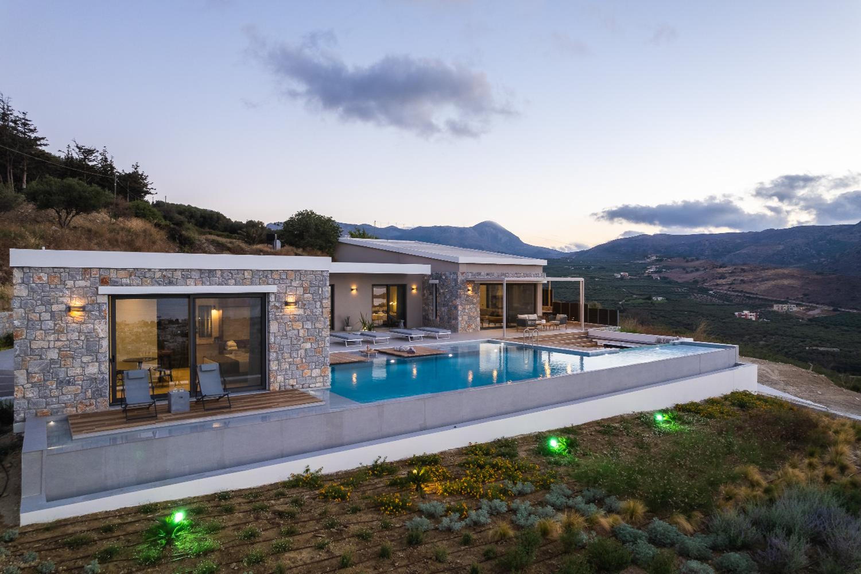 Magical new luxury villa Camellia! view 5