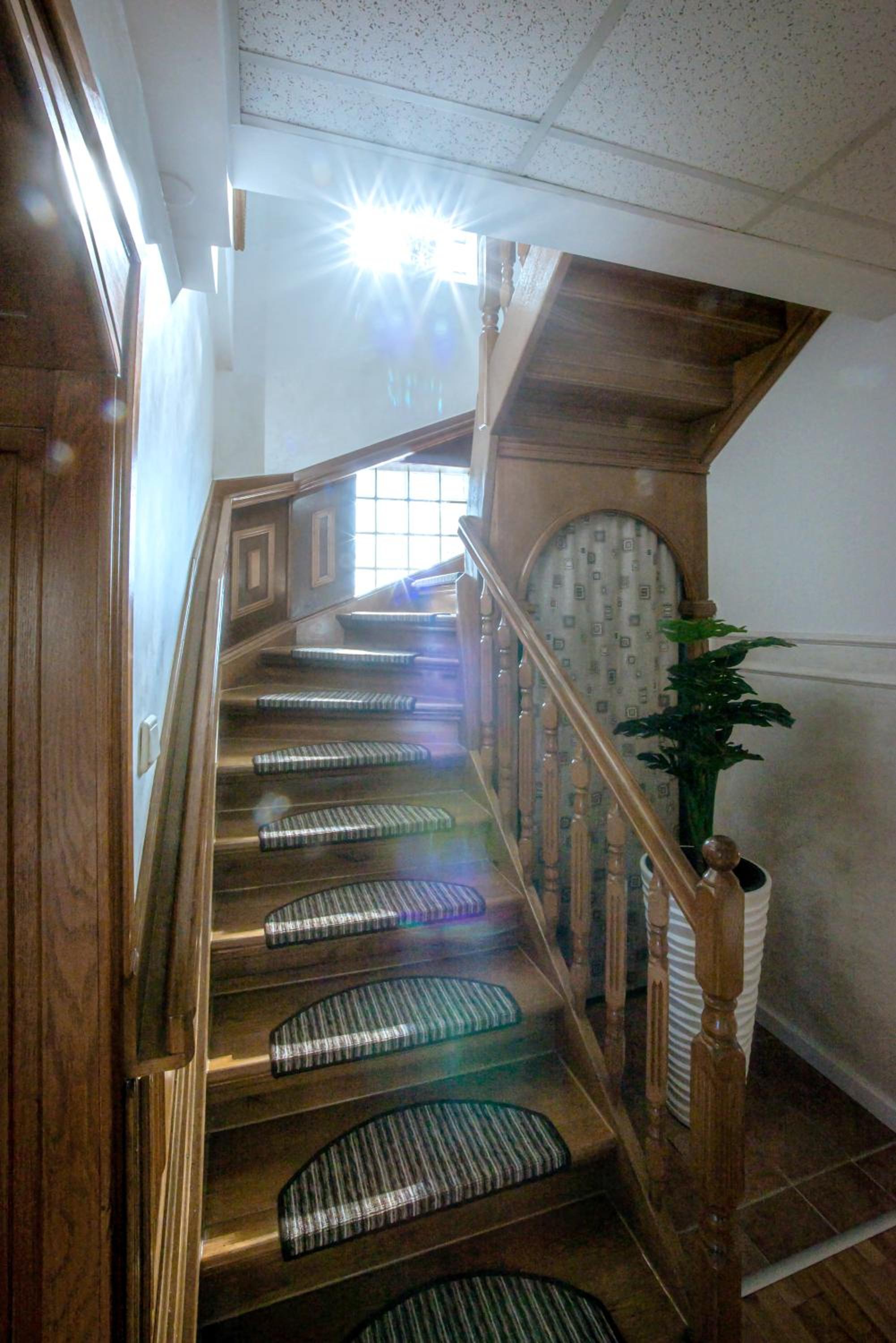 Photo 34