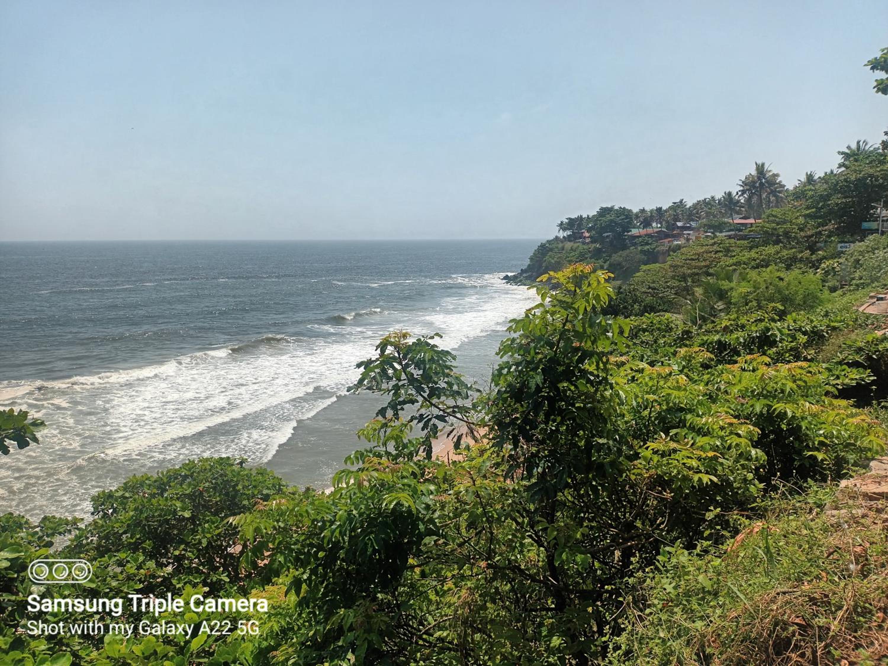 Pupa Homestay &Surf school