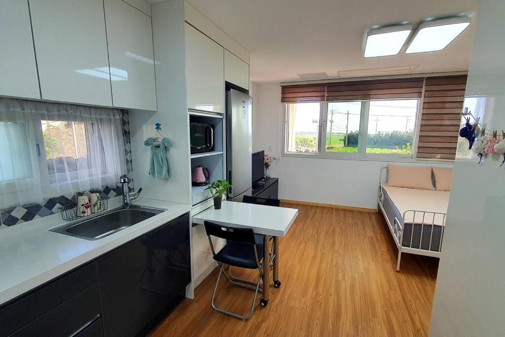 Mirine Jeju 8