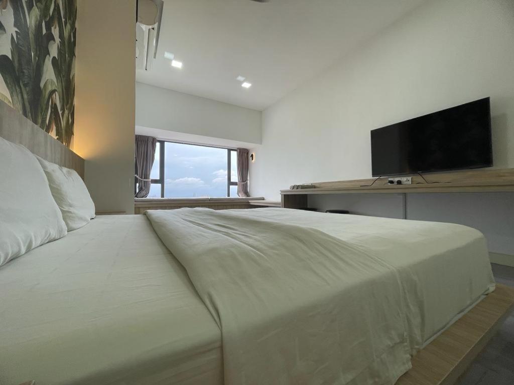 Imperio,Res - Cozy -- Location -- Dual View photo 2
