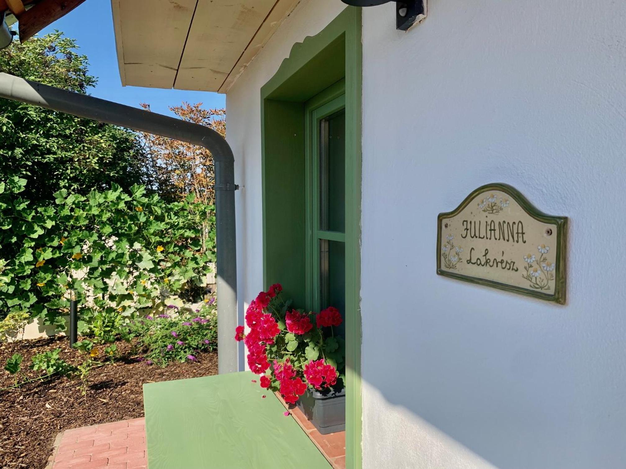 Pannonhalma Várlak Vendégház
