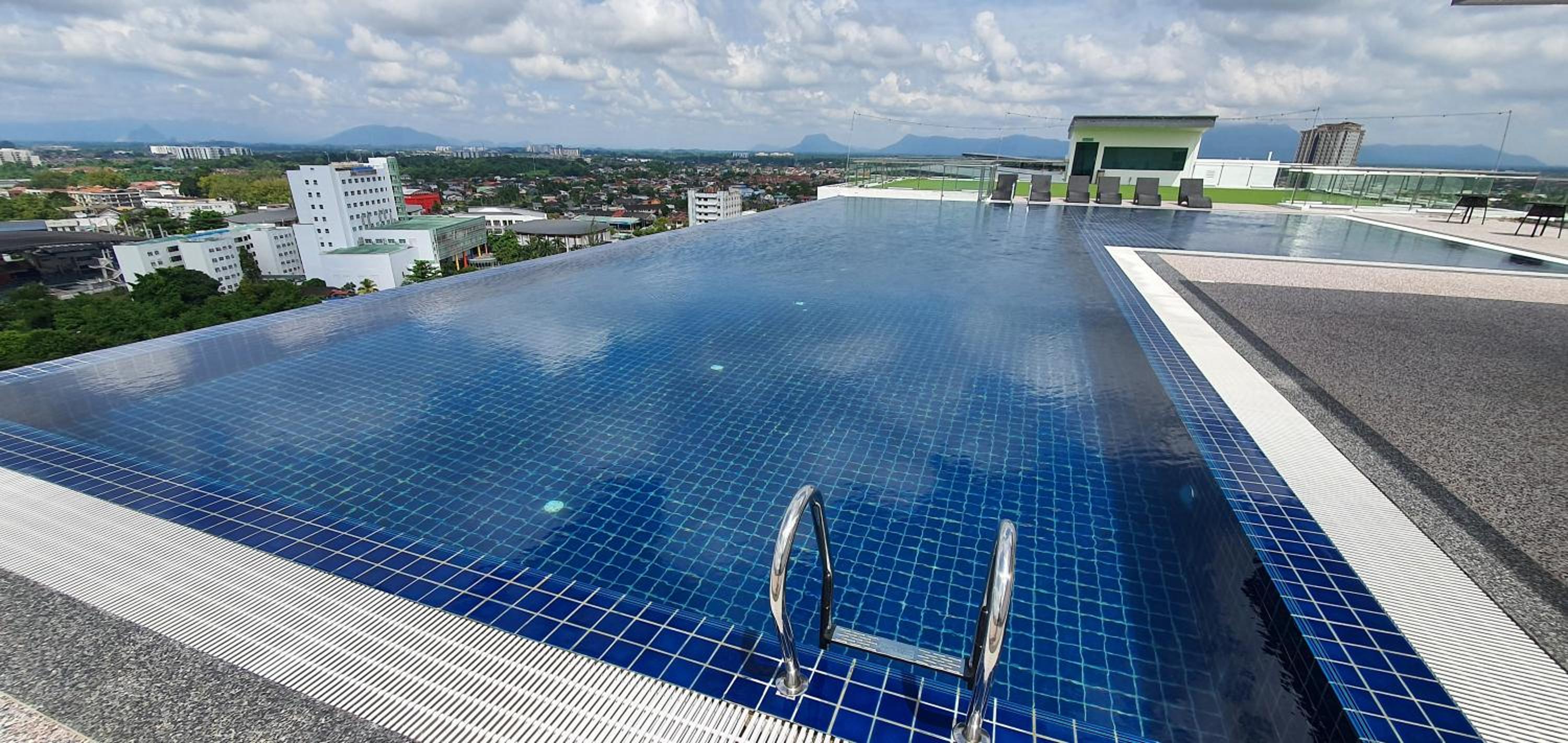 Kozi Square 4 Paxs Studio Infinity Pool Walk to SGH 3B photo 7
