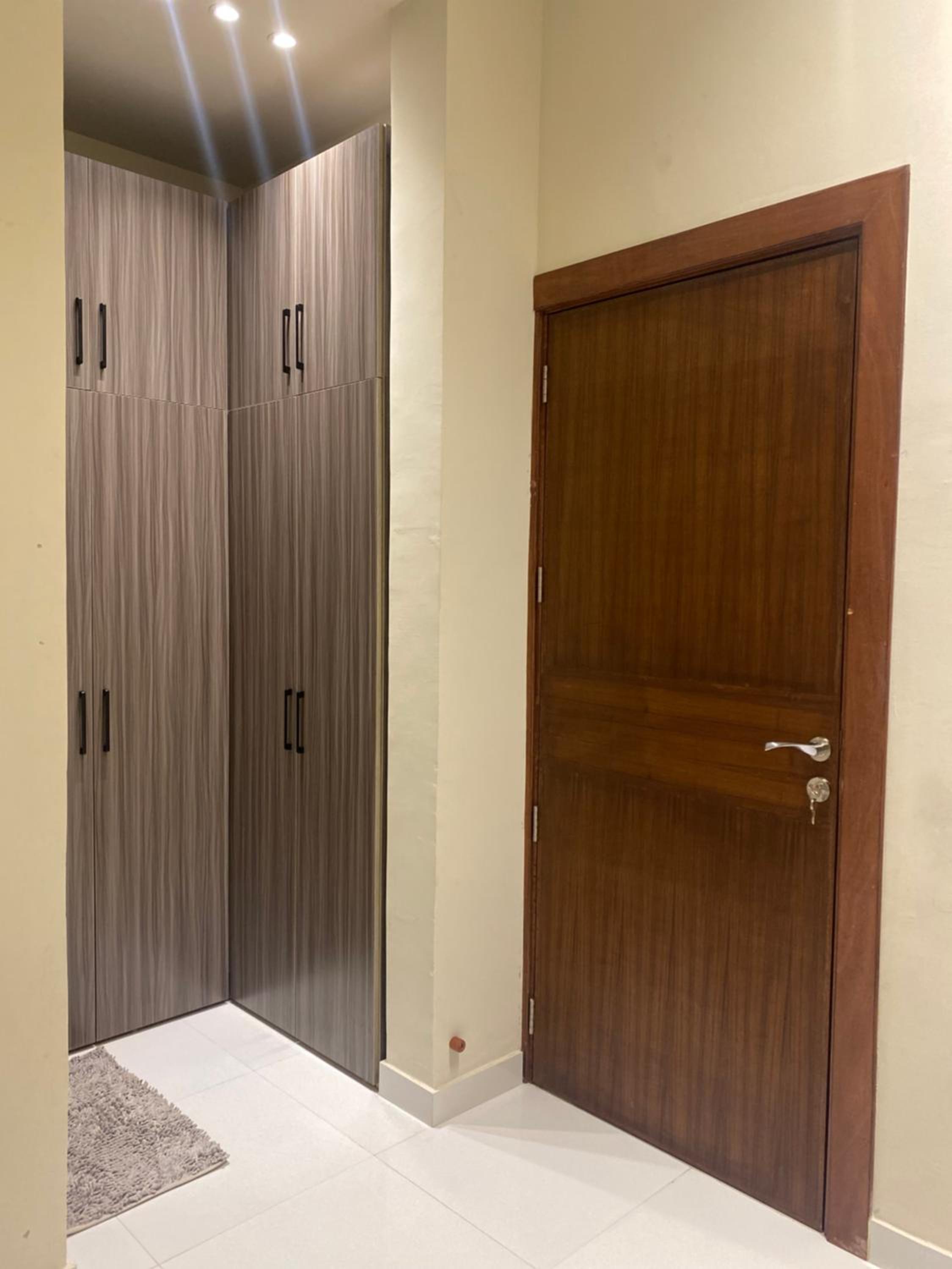 Rateel Apartments