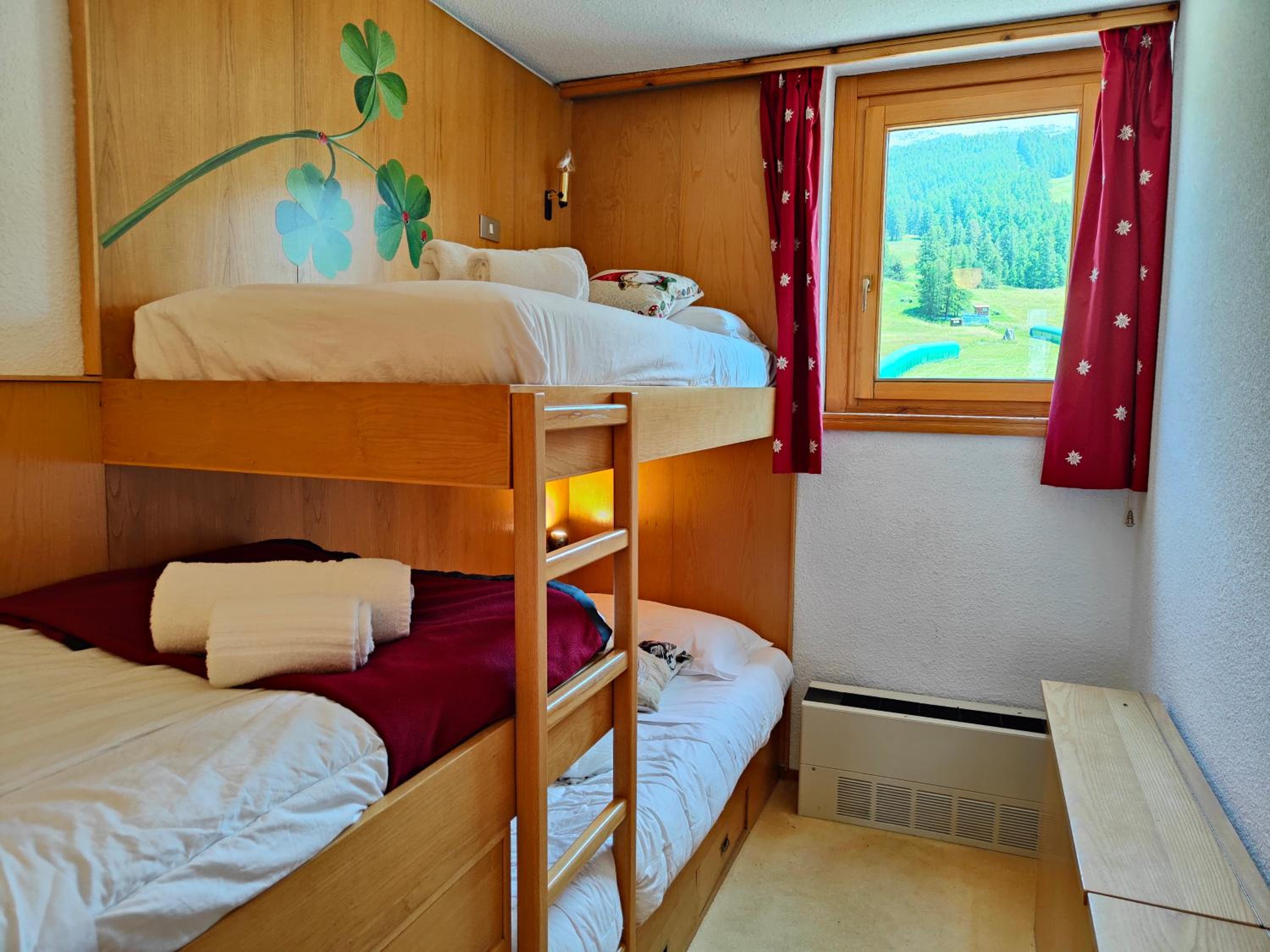 Hostdomus - Sansicario C 14 view 5