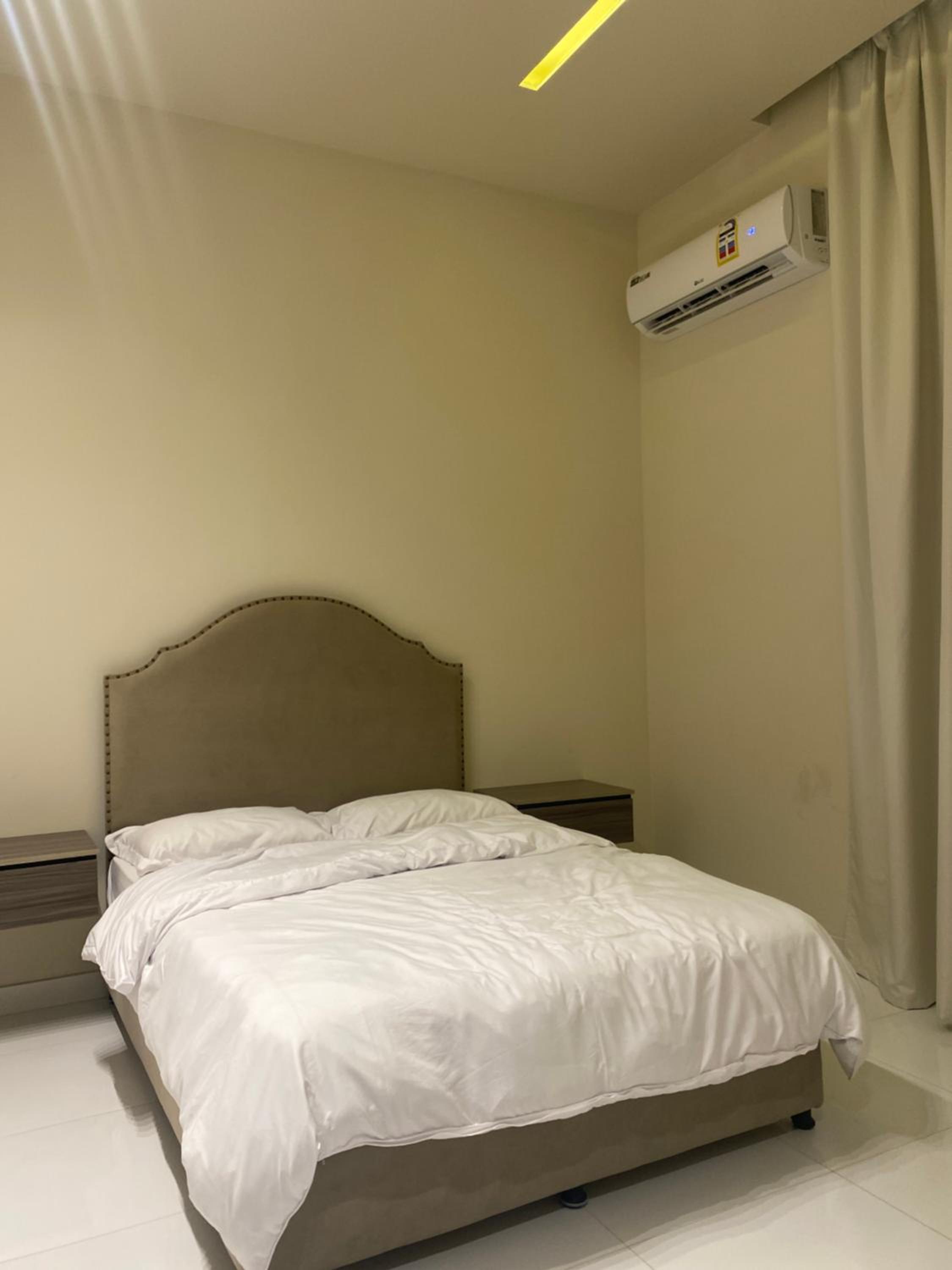 Rateel Apartments