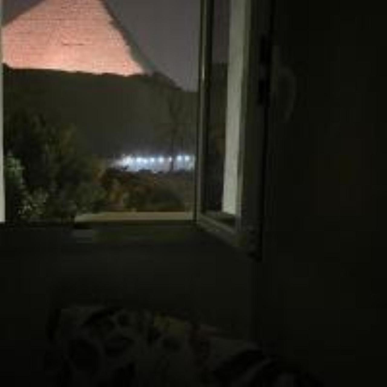Crystal pyramid inn